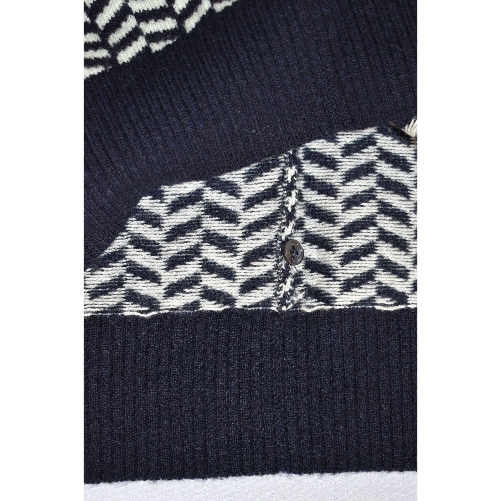 J.Crew NEW J CREW Herringbone Italian Cashmere Crewneck Sweater S Size S / US 4 / IT 40 - 7 Thumbnail