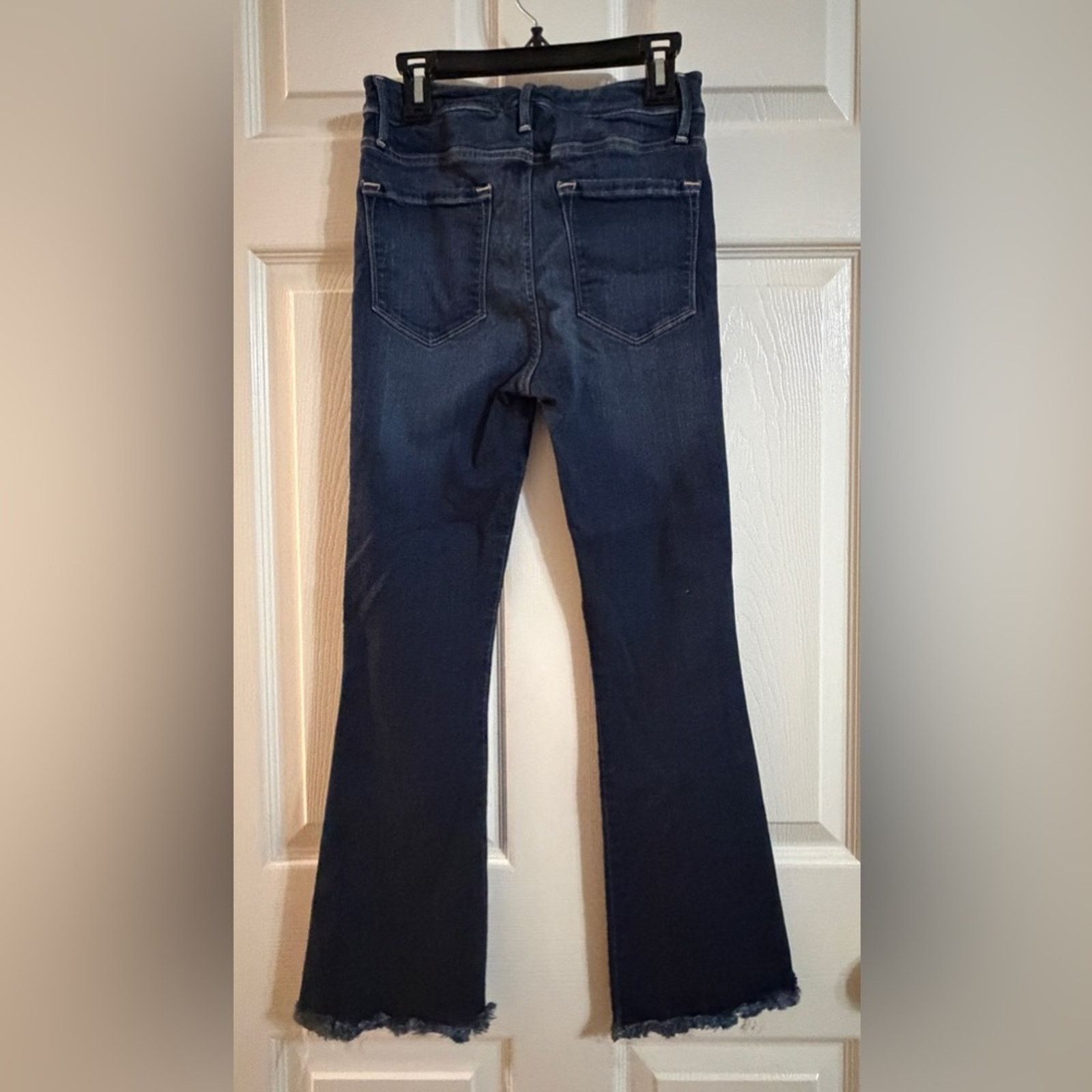 Frame FRAME Le Crop Mini Boot Jeans Womens 26 Dark Wash Size 26" / US 2 / IT 38 - 2 Thumbnail