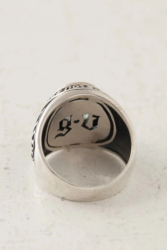 Vintage Silver signet ring US 9.5 Size ONE SIZE - 3 Thumbnail
