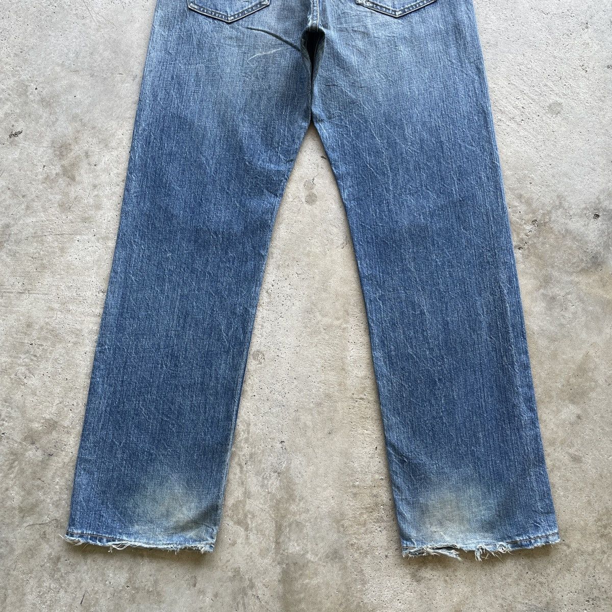 Levi's Vintage Levi’s 501 Distressed Jeans Pants Denim Faded W34 Size US 34 / EU 50 - 12 Thumbnail