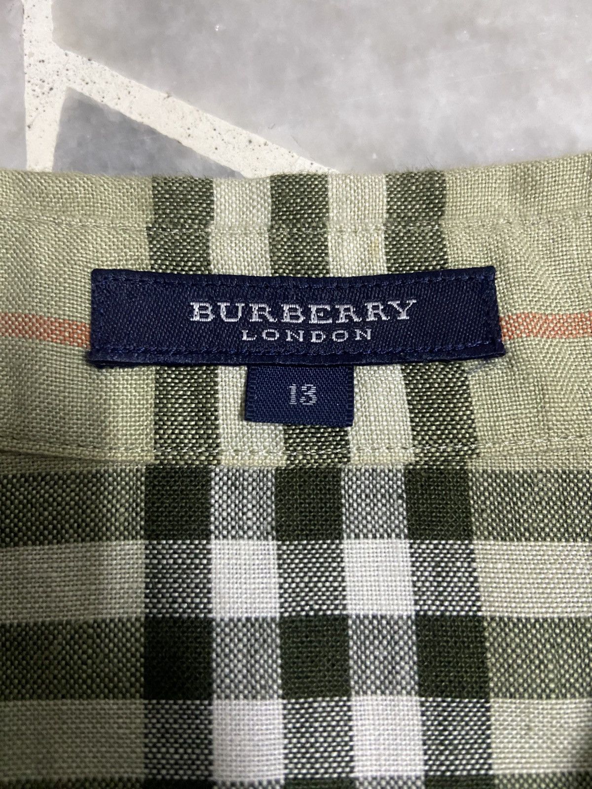 Burberry Burberry London Nova Check Short Sleeve Shirt Size US M / EU 48-50 / 2 - 6 Thumbnail