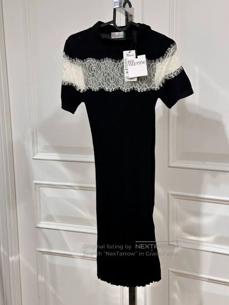 Valentino Valentino Lace intarsia knitted dress Size S / US 4 / IT 40 - 1 Thumbnail