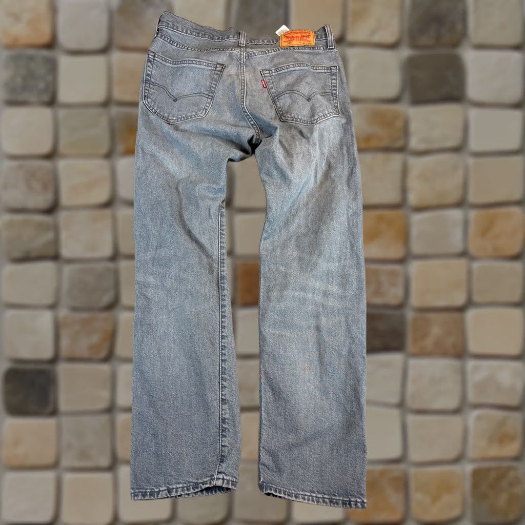 Levi's VINTAGE Levi's Jeans 502 Denim Tapered 32x32 Blue Faded Whiskering Retro Mens Jeans Size US 32 / EU 48 - 1 Thumbnail