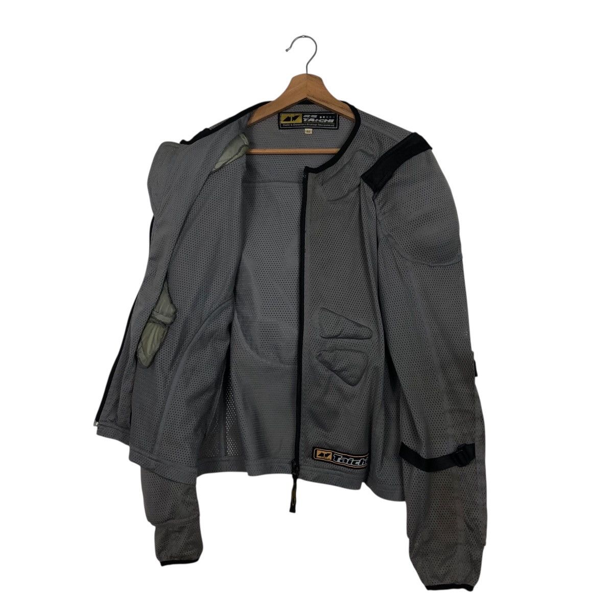 Japanese Brand RS Taichi Motorcycle Protective Mesh Jacket — Grey Size US L / EU 52-54 / 3 - 12 Thumbnail