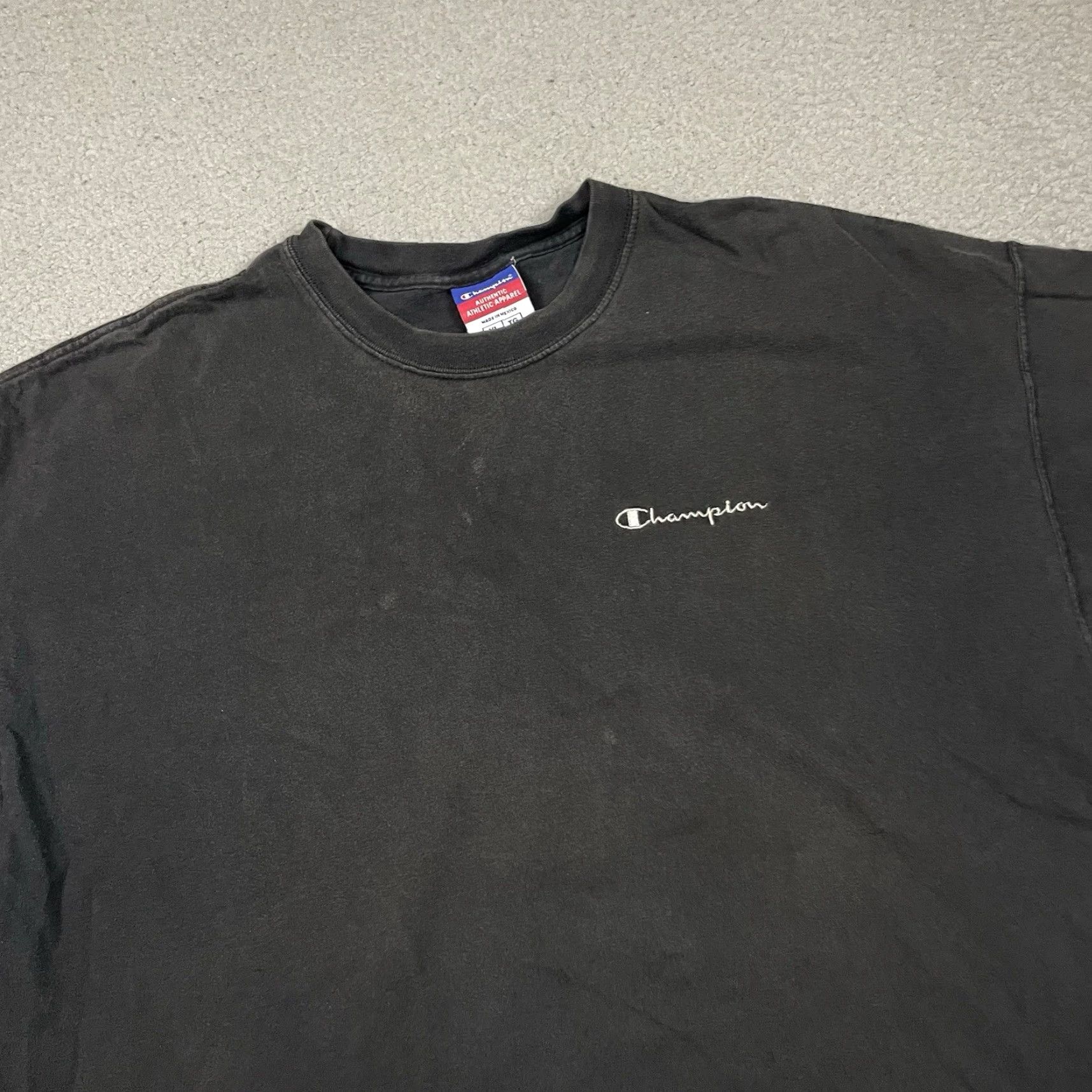 Champion VINTAGE Champion Shirt Womens XL Black Embroidered Distressed Tee Cropped Short Sleeve Round Neck Pullover Casual Ladies/Women Size XL / US 12-14 / IT 48-50 - 2 Thumbnail