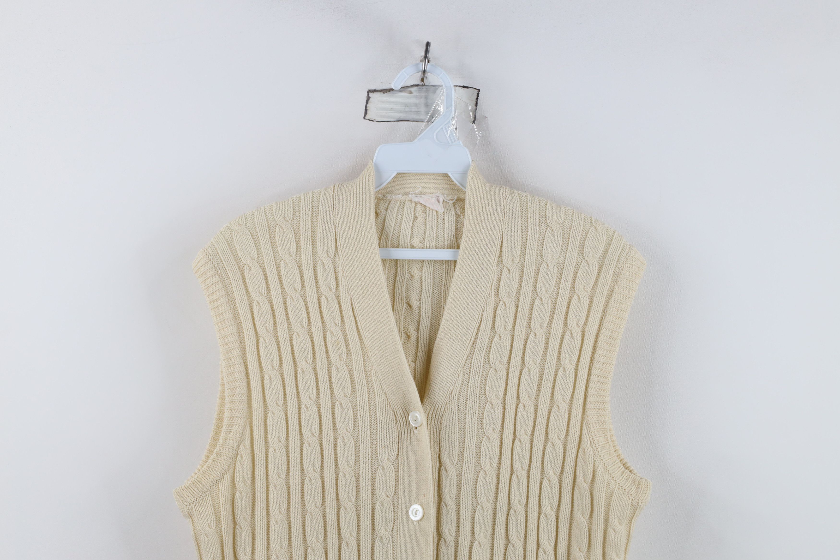 Vintage Vintage 70s Streetwear Chunky Cable Knit Sweater Vest Beige Size M / US 6-8 / IT 42-44 - 2 Thumbnail