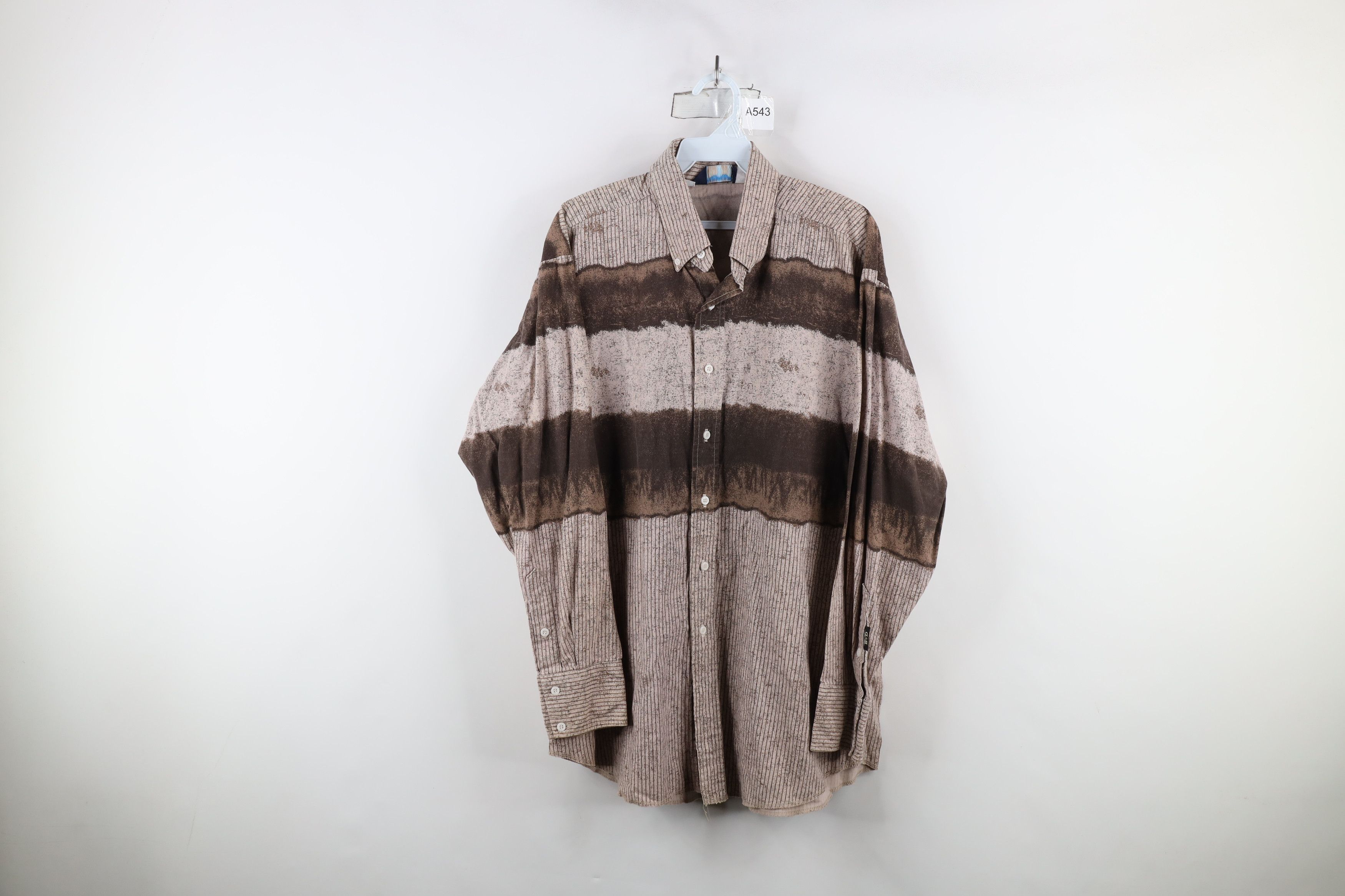 Vintage Vintage 90s Brooks & Dunn Country Western Button Shirt USA Size US L / EU 52-54 / 3 - 1 Thumbnail
