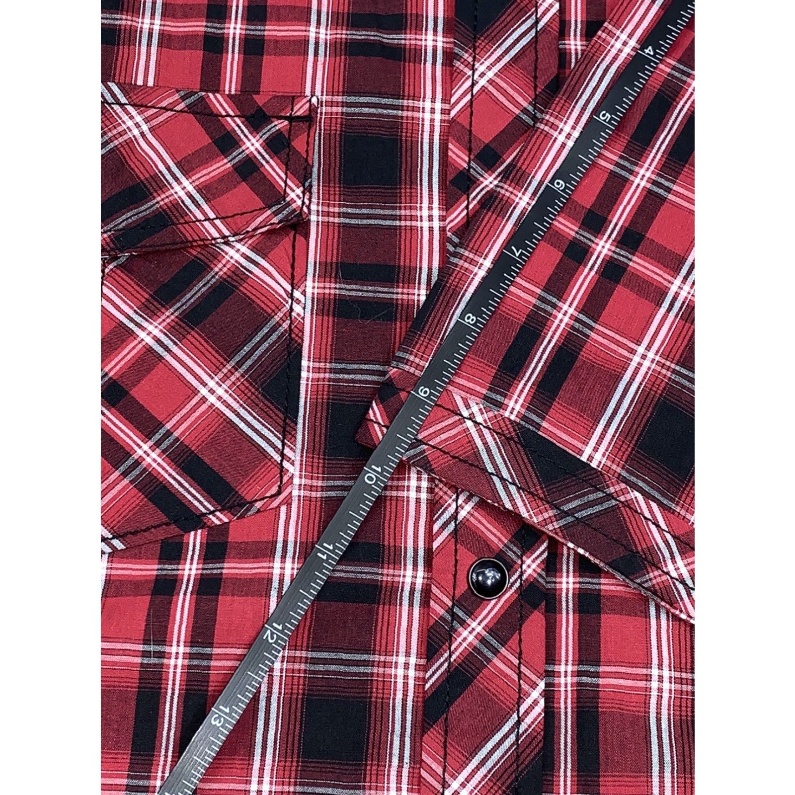 No Fear No Fear Button-Up Shirt Plaid Red Short Sleeve M Pearl Snap Men Size US 31 - 6 Thumbnail