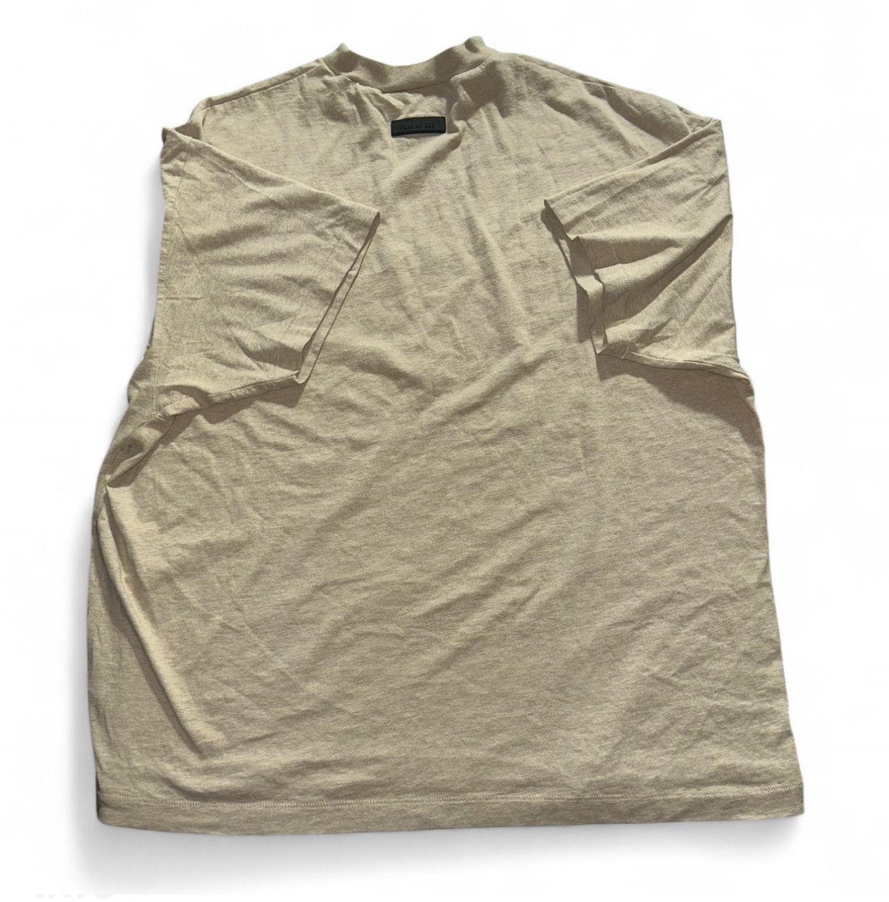 Essentials Essentials Fear Of God heavyweight tee authentic size medium Size US M / EU 48-50 / 2 - 3 Thumbnail