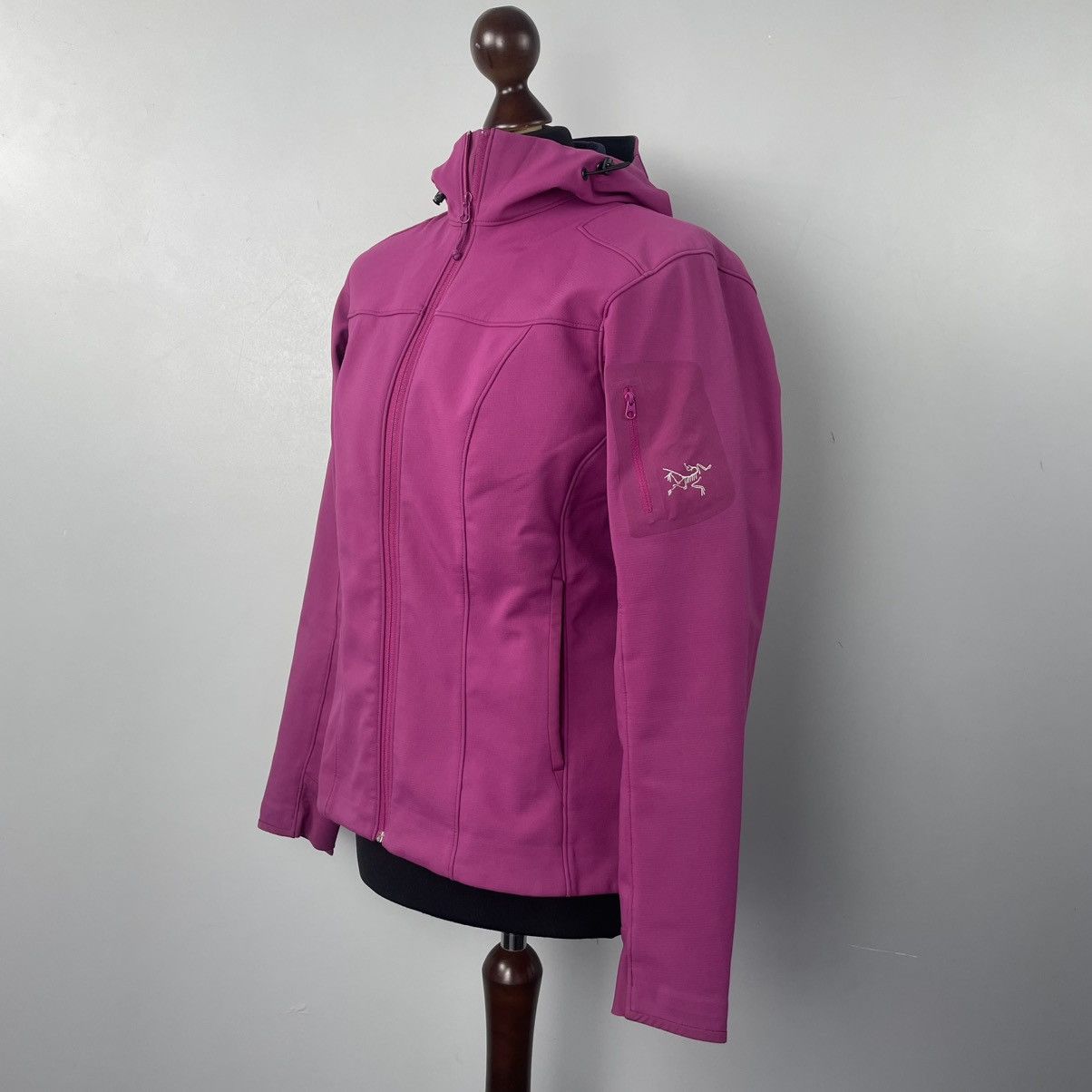 Arc'teryx Arc’teyx Women’s Jacket Goretex Primaloft size M Size M / US 6-8 / IT 42-44 - 3 Thumbnail