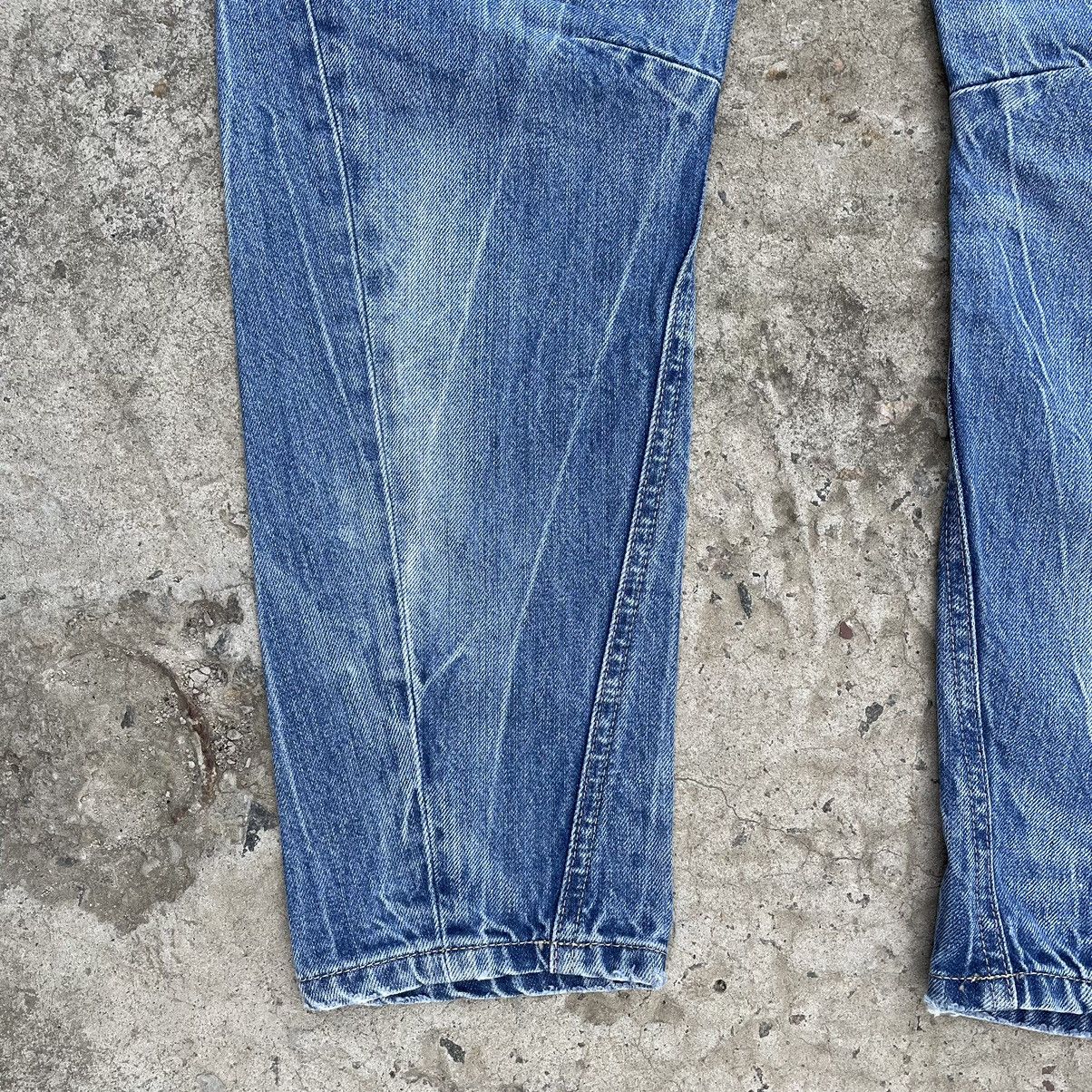 Diesel Vintage Diesel Jeans W26xL32 Old Money Style USA 90s Y2K Size US 26 / EU 42 - 16 Thumbnail