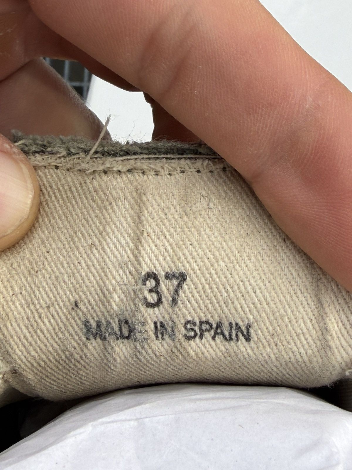 Maison Margiela Maison Margiela Canvas Replica With Box Sneakers Size US 7 / IT 37 - 11 Thumbnail