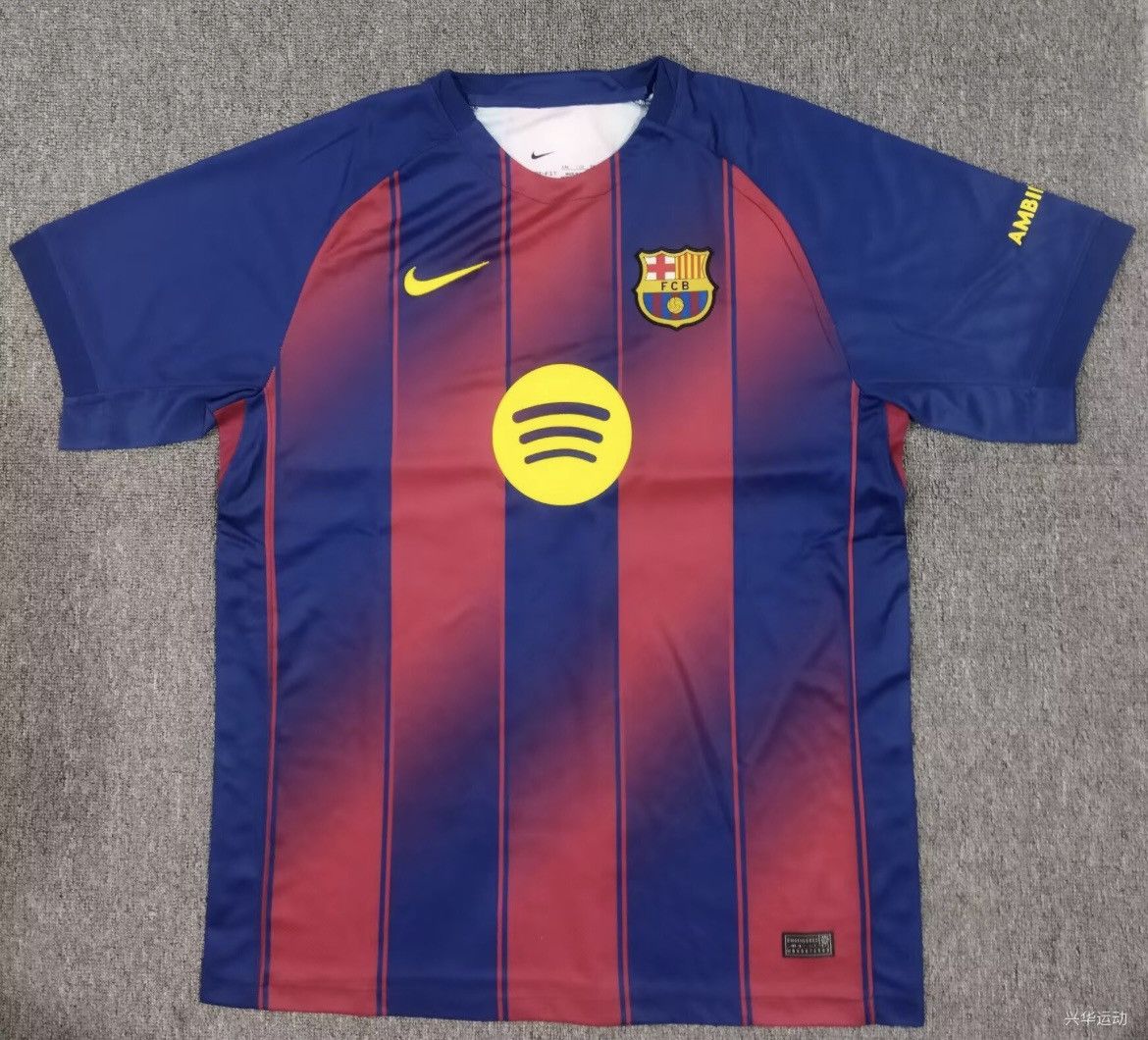 Nike Nike x FC Barcelona 25/26 Soccer Jersey Size US M / EU 48-50 / 2 - 1 Thumbnail