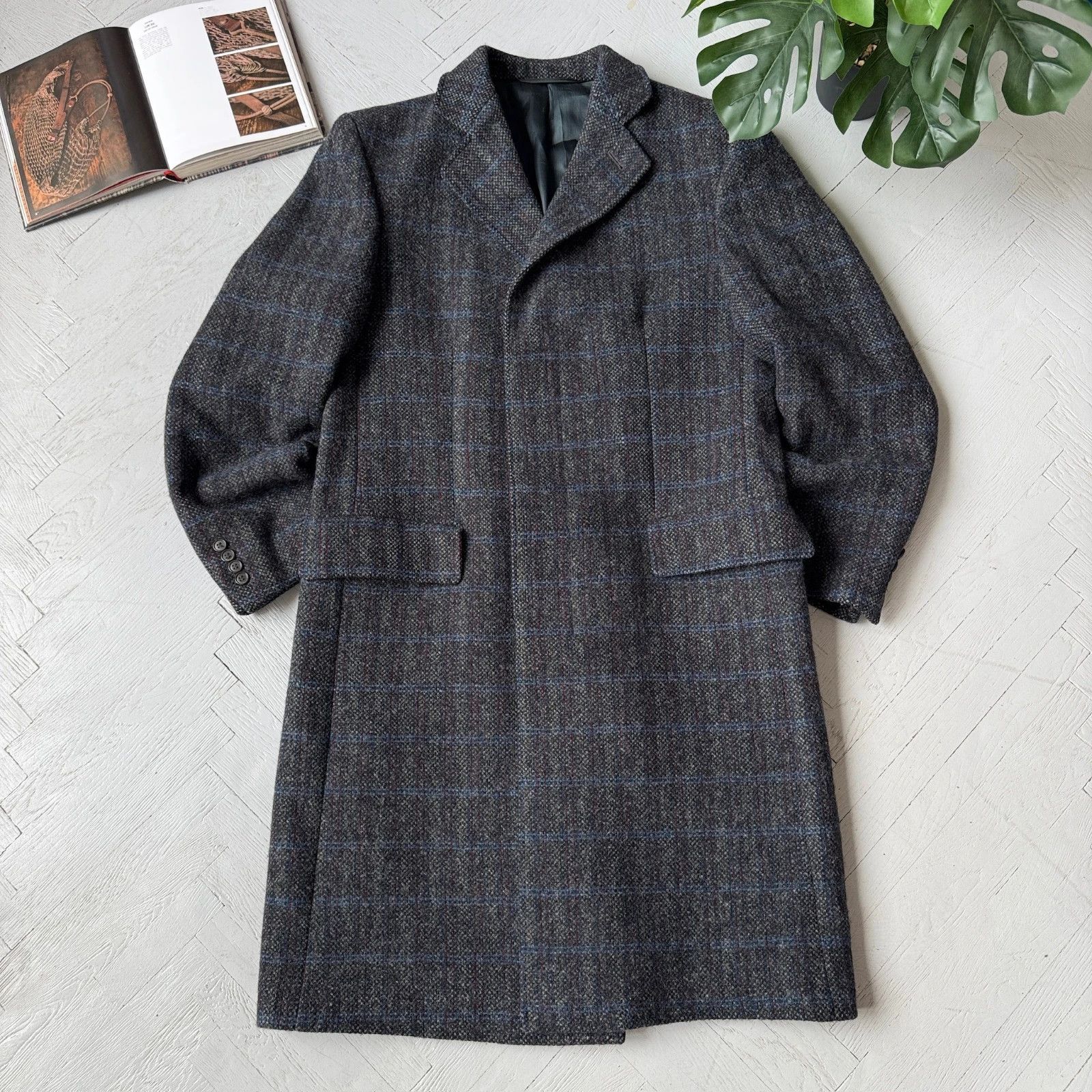 Vintage Vintage Preppy Pure New Wool Tweed Over coat Elegant Style Size US M / EU 48-50 / 2 - 1 Thumbnail