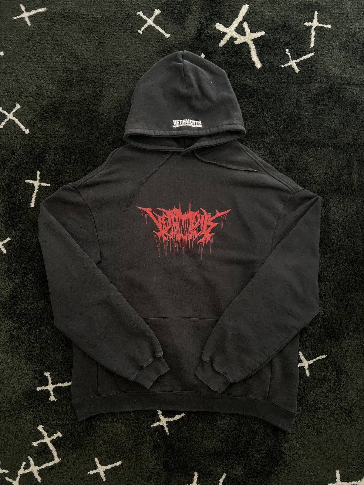 Vetements AW17 - Metal Tour Hoodie | Grailed