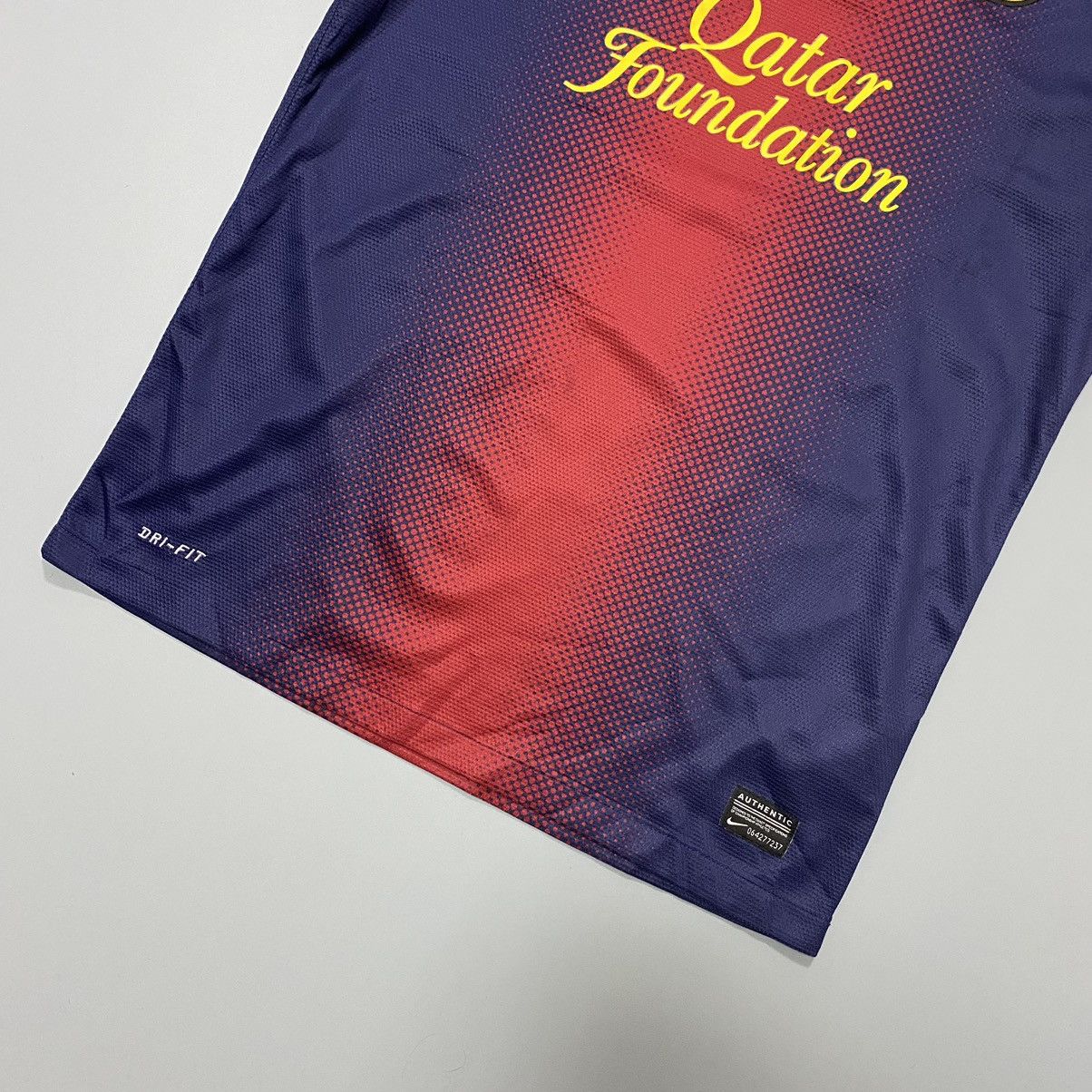 Nike FC Barcelona 2012-13 Home Jersey S Nike Football Shirt Size US S / EU 44-46 / 1 - 4 Thumbnail