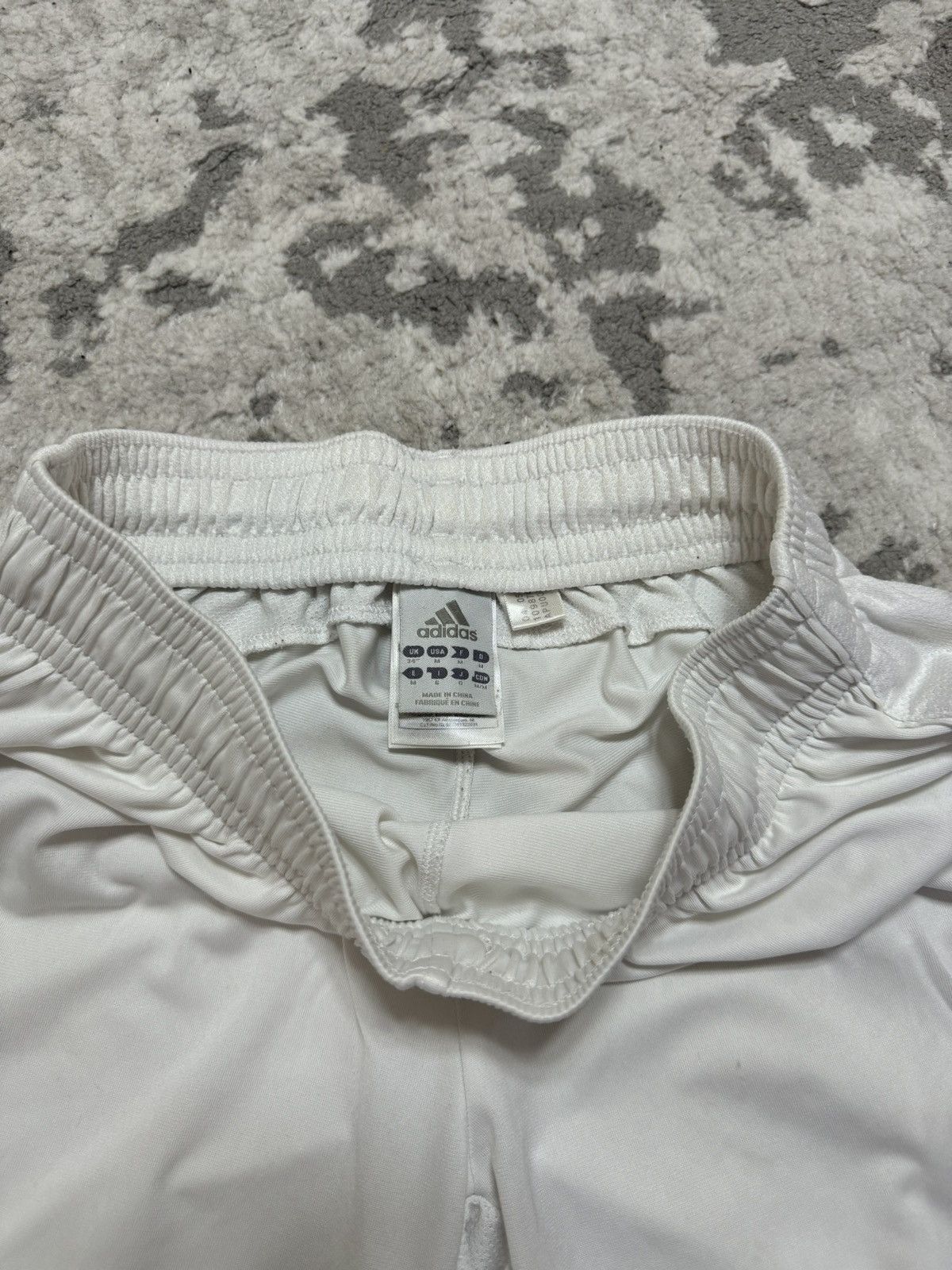 Adidas × Vintage White Adidas Men's Real Madrid Football Soccer Shorts Size US 34 / EU 50 - 8 Thumbnail