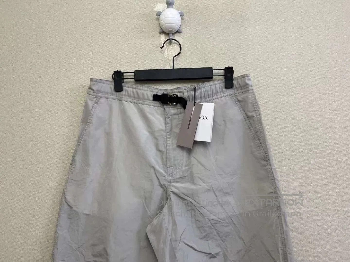 Dior dior gray functional buckle shorts 1947. Size US 40 / EU 56 - 2 Thumbnail