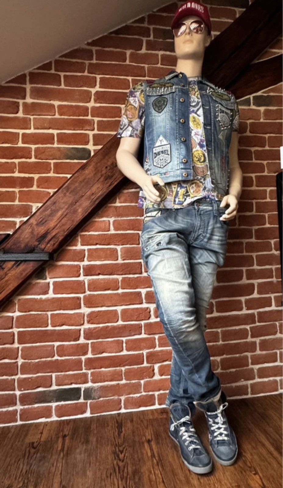 Diesel Diesel Bundle Vest + Denim + tshirt + Sneakers Size US M / EU 48-50 / 2 - 11 Thumbnail