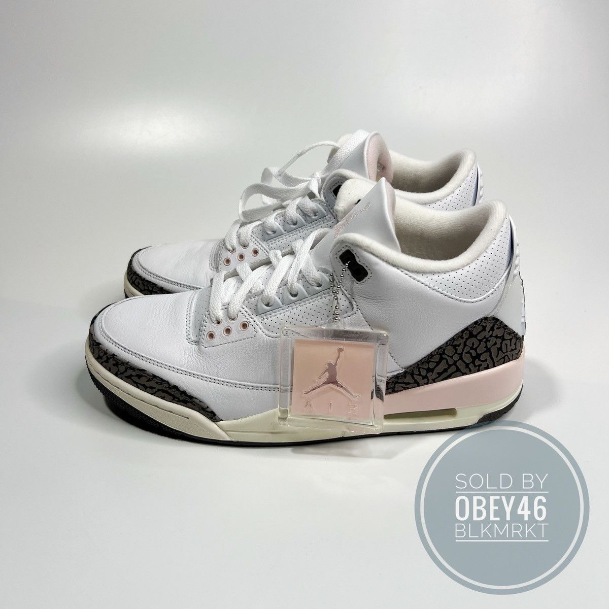 Jordan Brand Air Jordan 3 Retro Neapolitan White Dark Mocha 9.5 Size US 9.5 / EU 42-43 - 1 Thumbnail