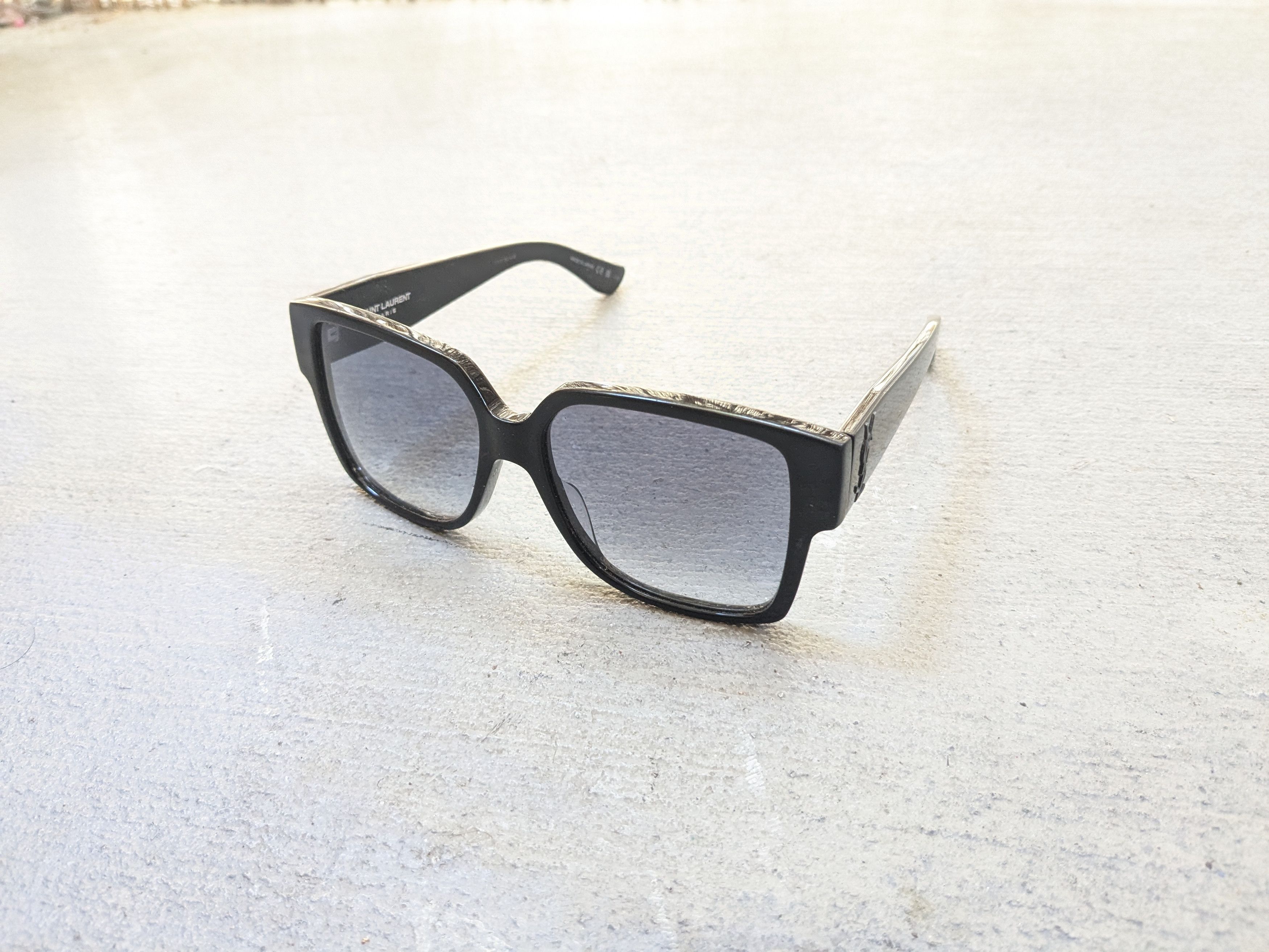 Saint Laurent Paris SAINT LAURENT Sunglasses SL M9N Black Square Blue Size ONE SIZE - 1 Thumbnail