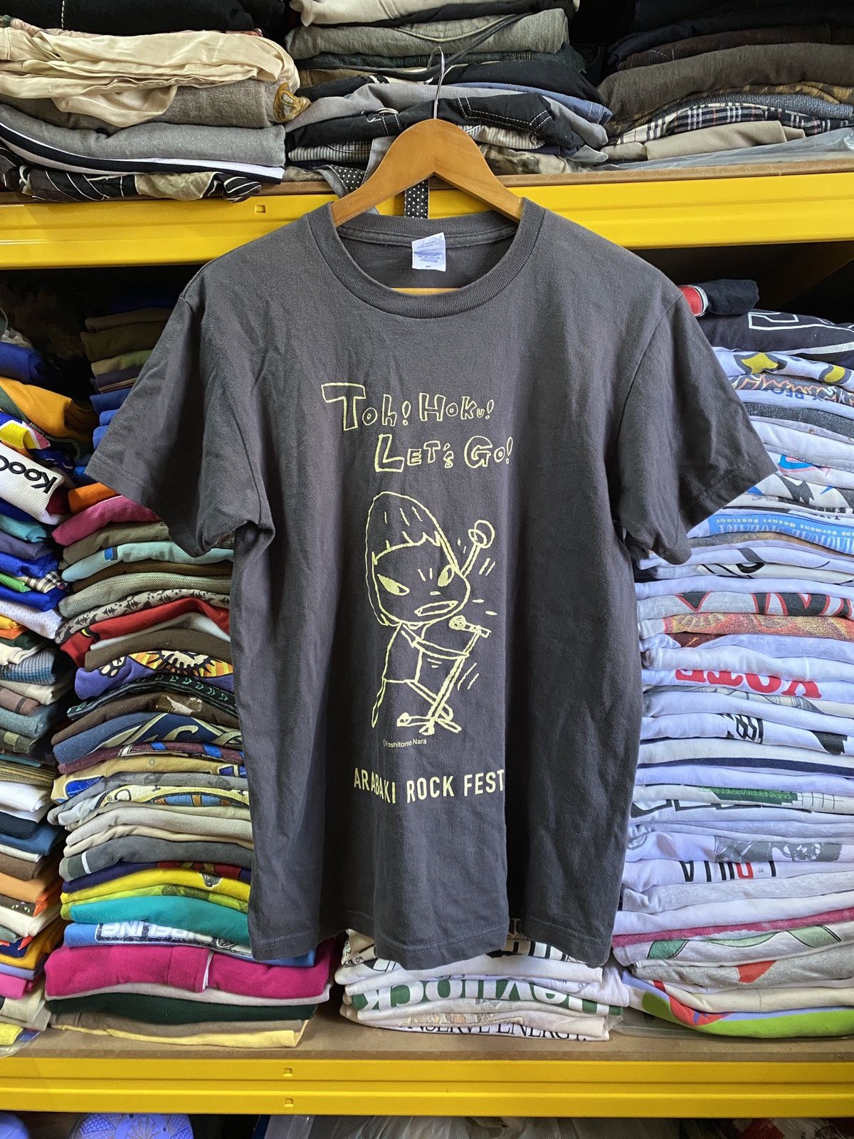 Japanese Brand Vintage Yoshitomo Nara Art t shirt Size US M / EU 48-50 / 2 - 1 Thumbnail