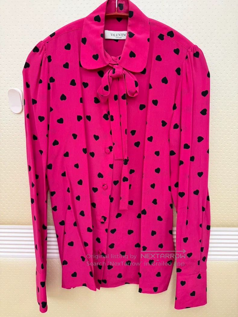 Other Valentino Silk shirt Size M / US 6-8 / IT 42-44 - 1 Thumbnail