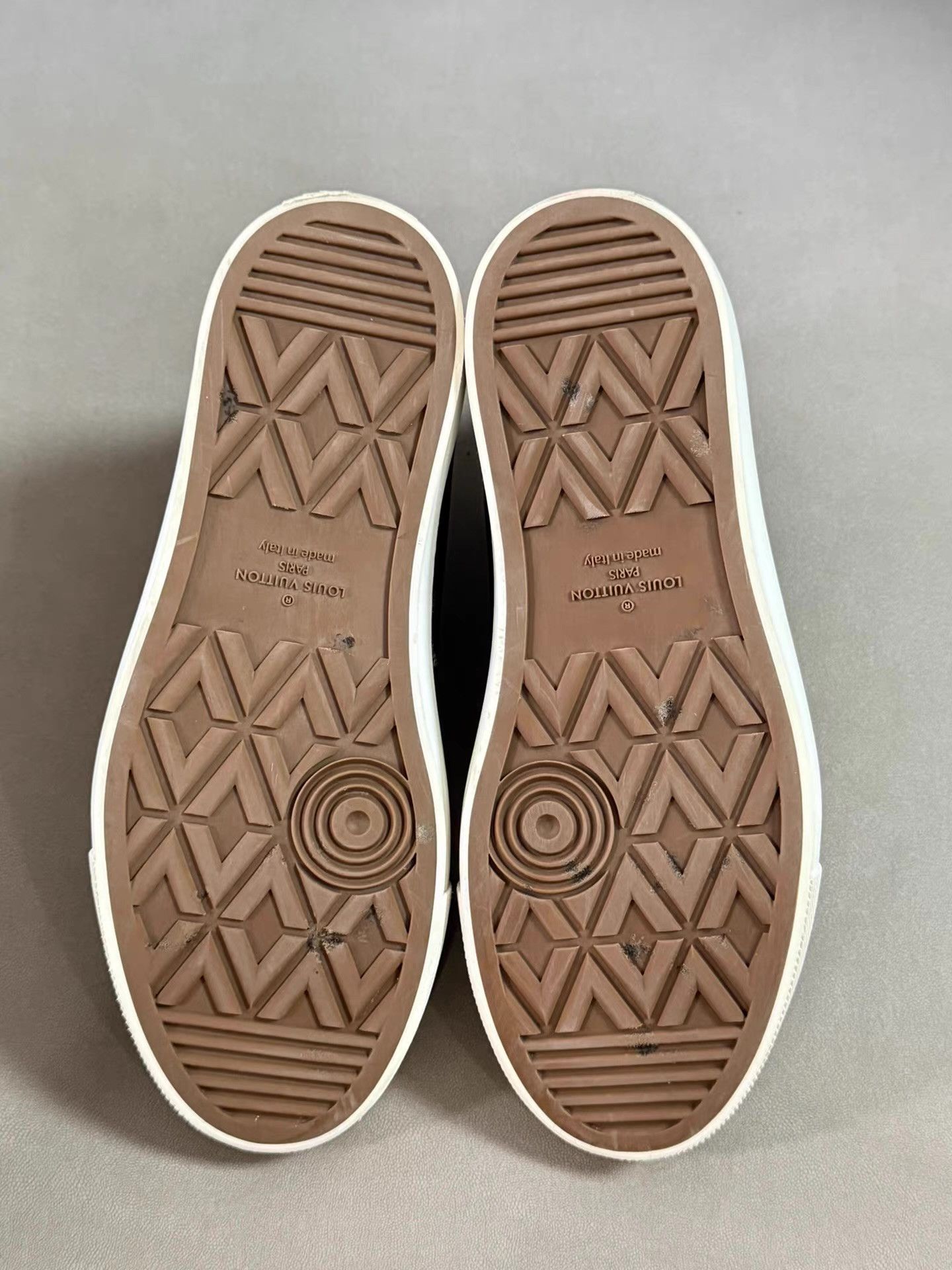 Louis Vuitton Louis Vuitton Rainbow Monogram Damier High-Top Sneakers Ｑ20 Size US 8 / EU 41 - 4 Thumbnail