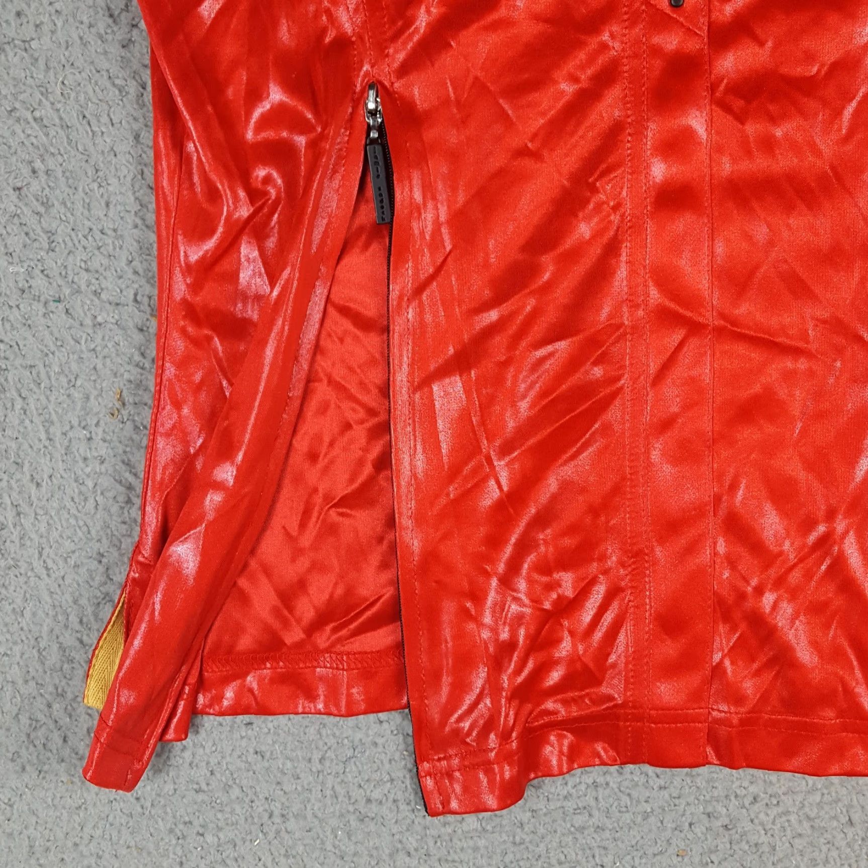 Vintage VINTAGE Jamie Sadock Tank Top Vest Polo Woman S Red Faux Leather Wet Look Sleeveless Size S / US 4 / IT 40 - 4 Thumbnail