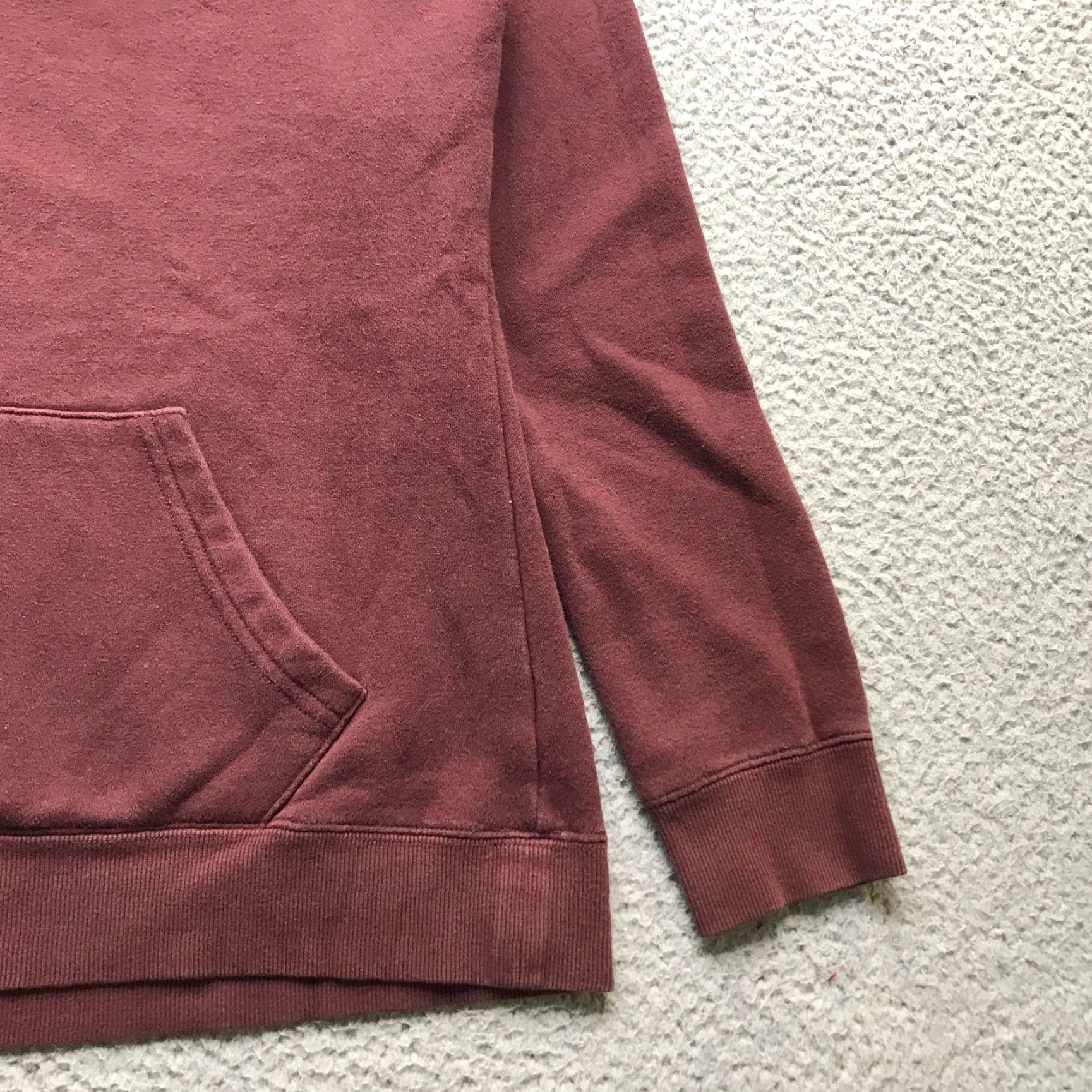 Vintage Moosejaw Mountaineering Sweatshirt Hoodie Womens Medium Drawstring Pocket Maroon Red Logo Crew Neck Pullover Size M / US 6-8 / IT 42-44 - 6 Thumbnail