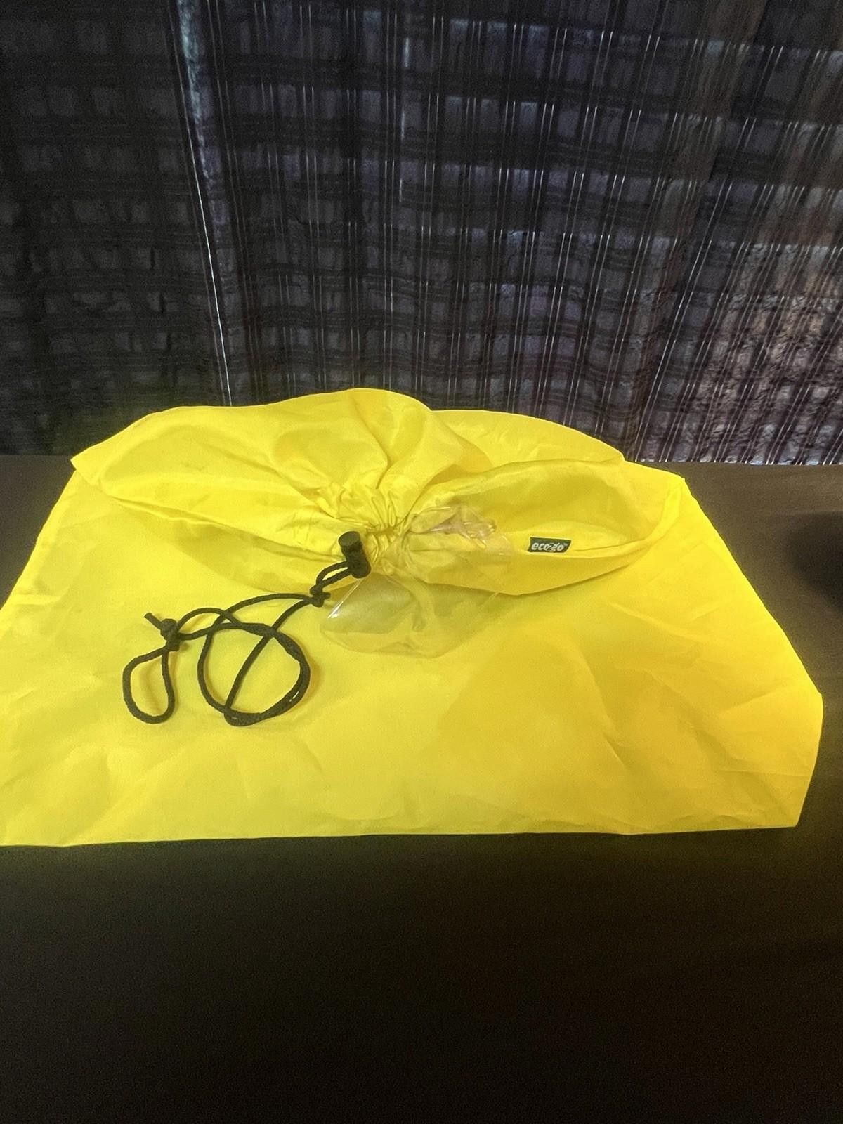 Other eco2go Heavy Weight Large Laundry Bags 21 x 26 Bright Yellow Size ONE SIZE - 1 Thumbnail