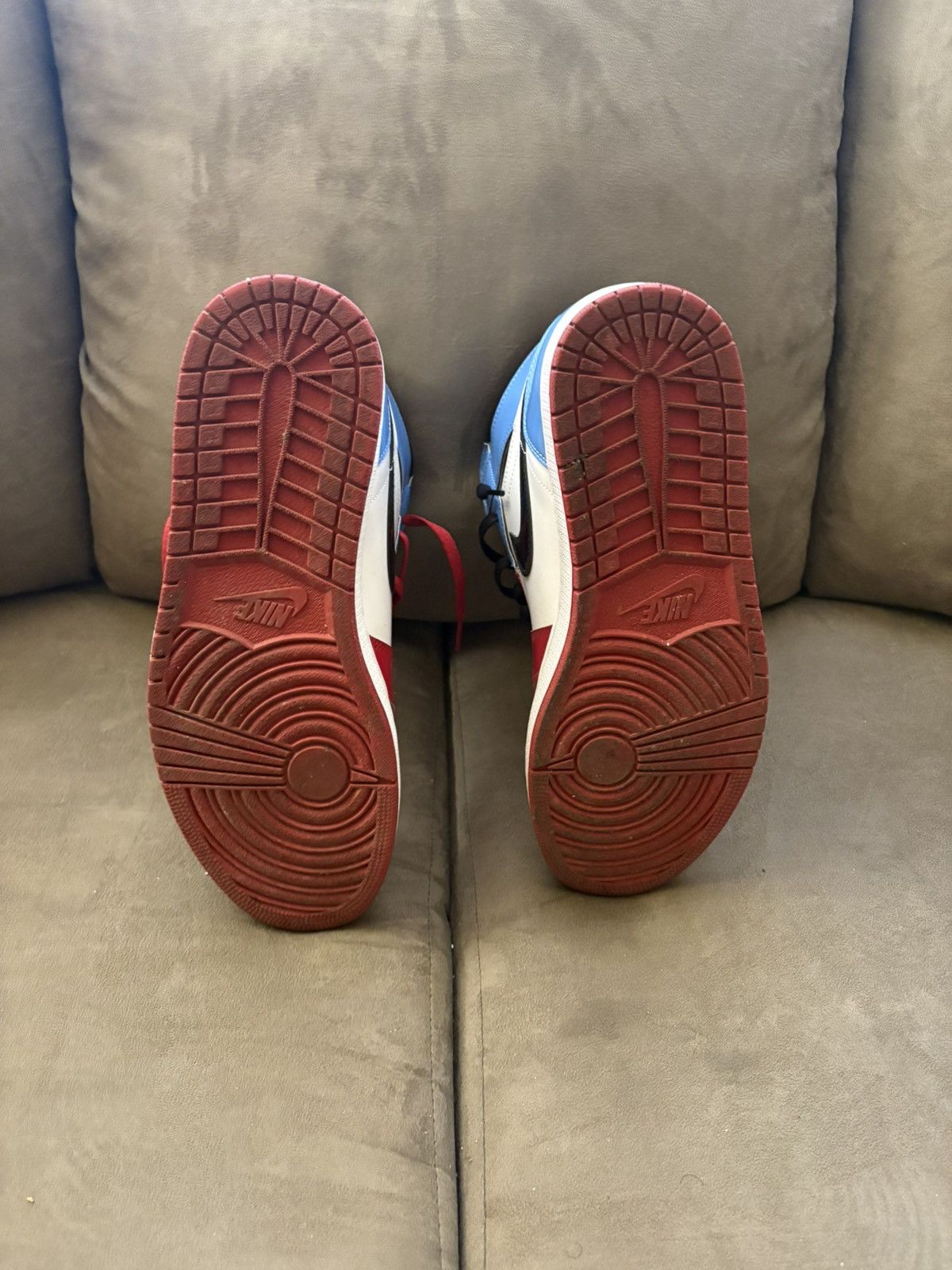 Jordan Brand × Nike Jordan 1 Retro High OG Fearless Size US 11.5 / EU 44-45 - 5 Thumbnail
