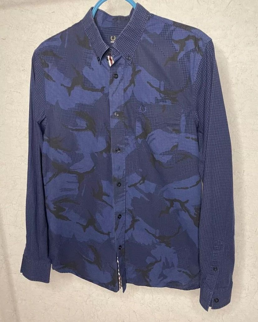 Fred Perry Fred Perry Men Bluey Camouflage Casual Down Shirt Medium Size US M / EU 48-50 / 2 - 2 Thumbnail