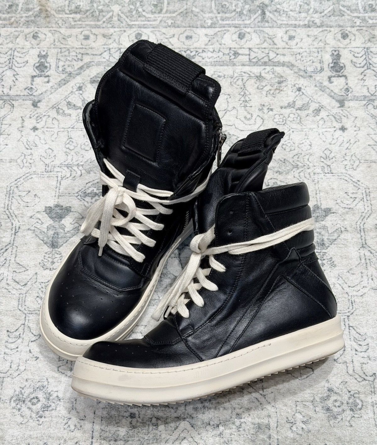Rick Owens Rick Owens Geobasket black and white high-top glossy cowhide Size US 6.5 / IT 36.5 - 4 Thumbnail