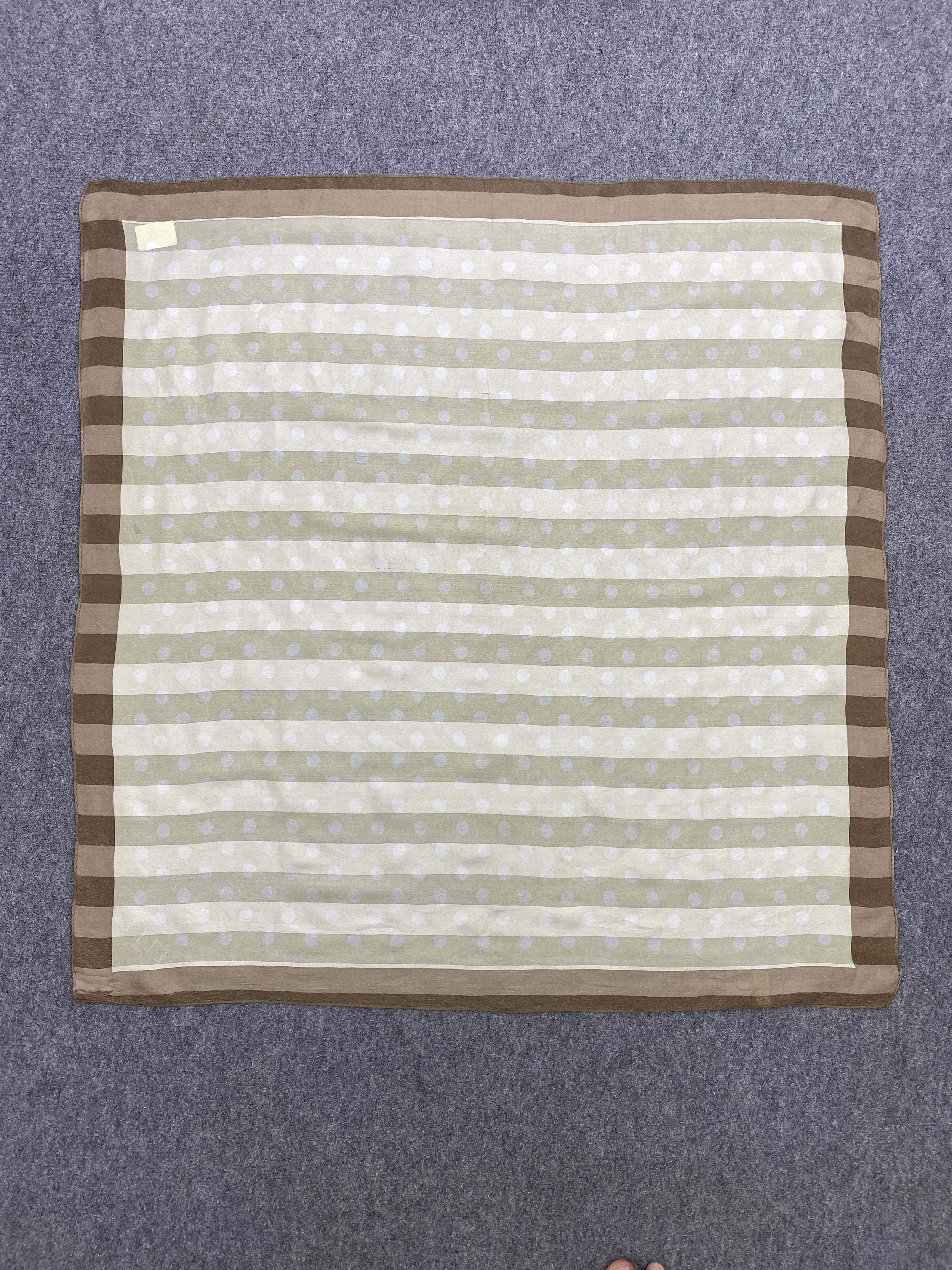 Japanese Brand Polkadot Silk Scarf Shawl Babushka head Scarf SN0055 Size ONE SIZE - 3 Thumbnail