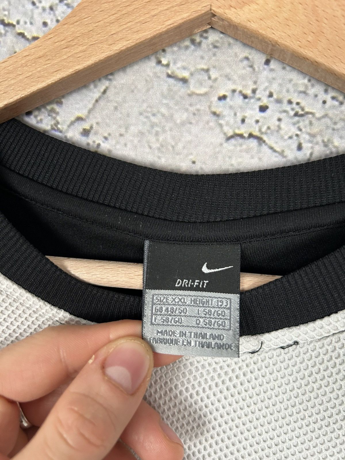 Nike Vintage Nike Air 00s Y2K Swoosh Sportswear Rare Hype Size US XXL / EU 58 / 5 - 5 Thumbnail