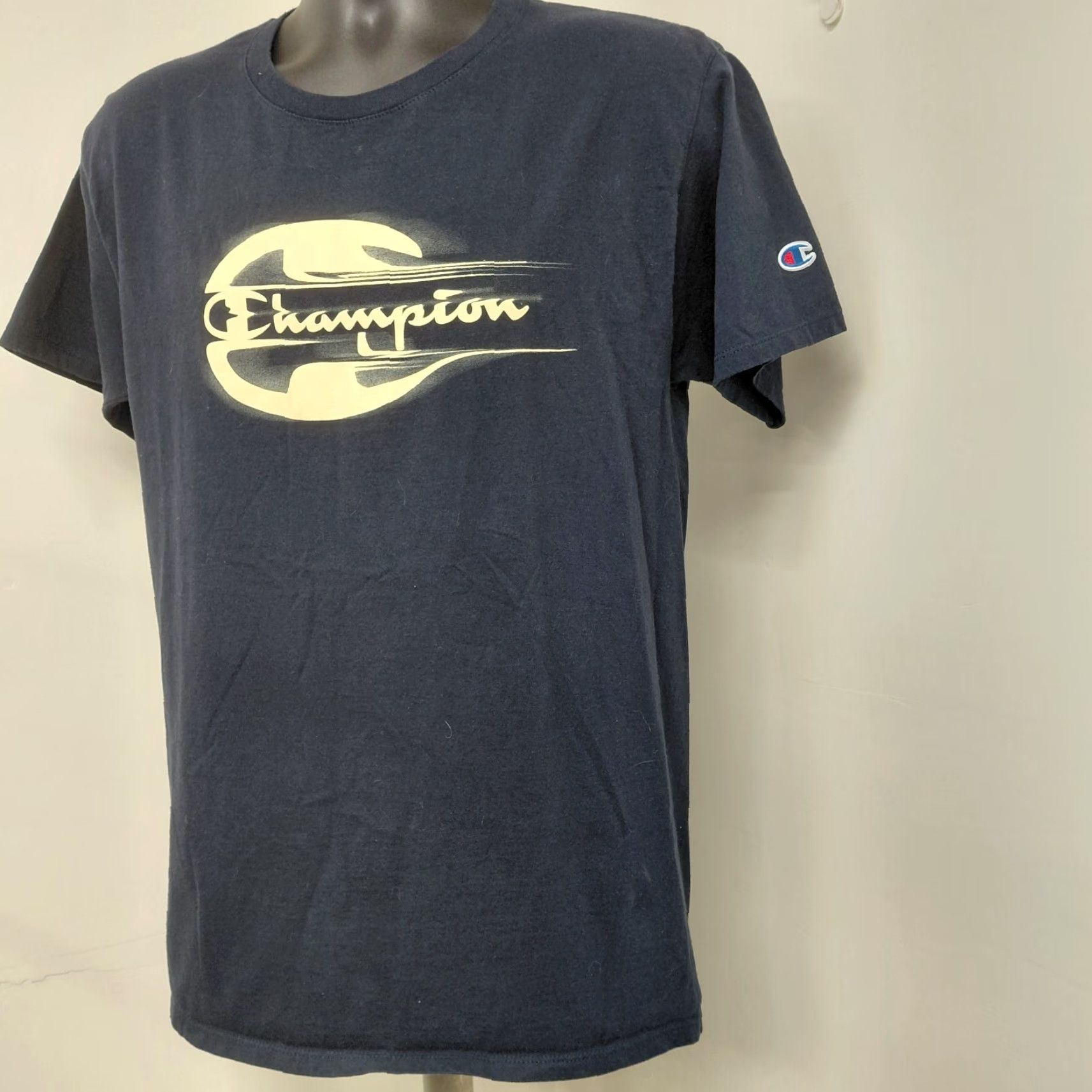 Champion Champion T shirt Men's Medium Blue Short Sleeve 100% Cotton Logo Graphic Classic 90s Sports Cars Captain America Free! Size US M / EU 48-50 / 2 - 3 Thumbnail