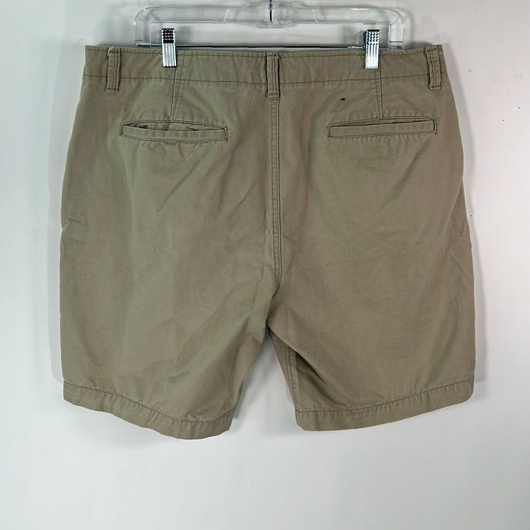 Vintage VINTAGE Aeropostale Mens Beige Cotton Flat Front Mid Rise Chino Shorts Size 36 Regular 8in Inseam Beige Mens Shorts Size US 38 / EU 54 - 2 Thumbnail