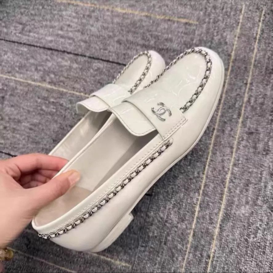Chanel CHANEL Women's Shoes 37.5 Size US 7 / IT 37 - 1 Thumbnail