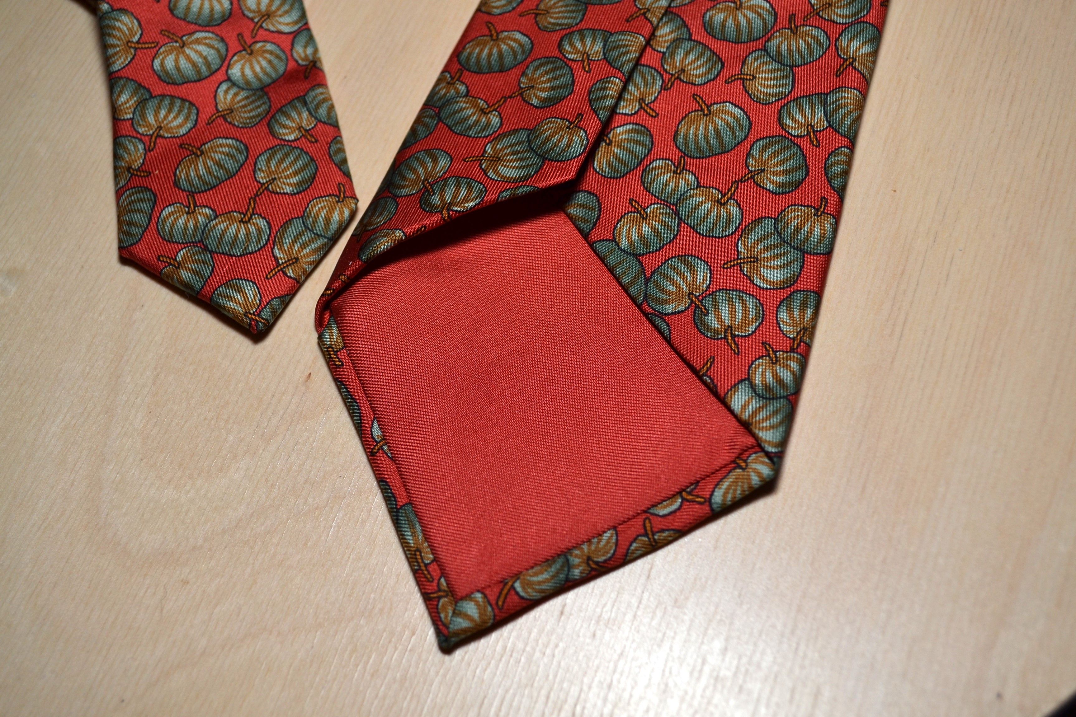 Hermes Hermes Pumpkin Orange Halloween 100% Silk Tie Made in France Size ONE SIZE - 5 Thumbnail