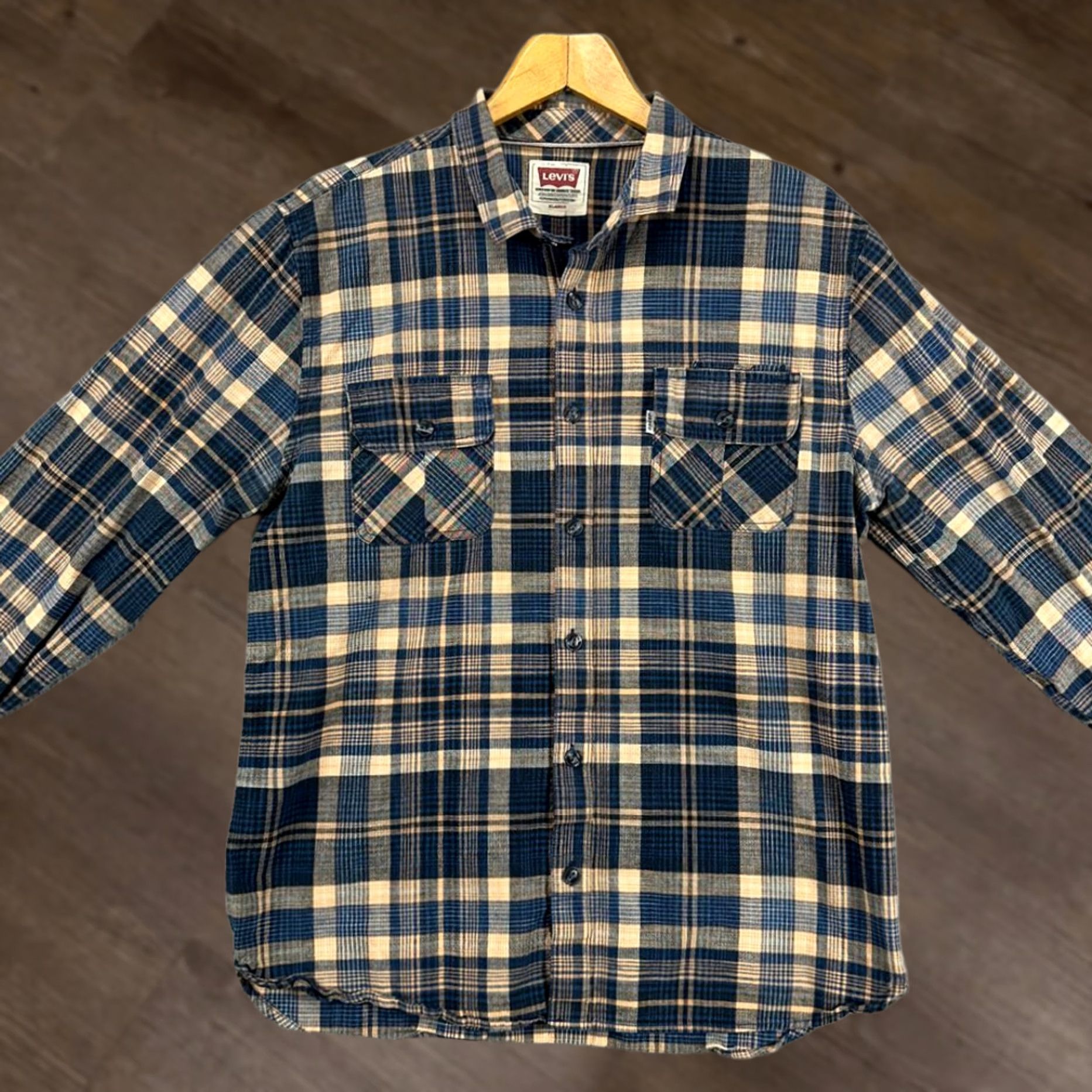 Levi's Levis Button-Up Shirt Mens XL Blue Orange Plaid Flap Pocket White Tab Logo Size US XL / EU 56 / 4 - 1 Thumbnail