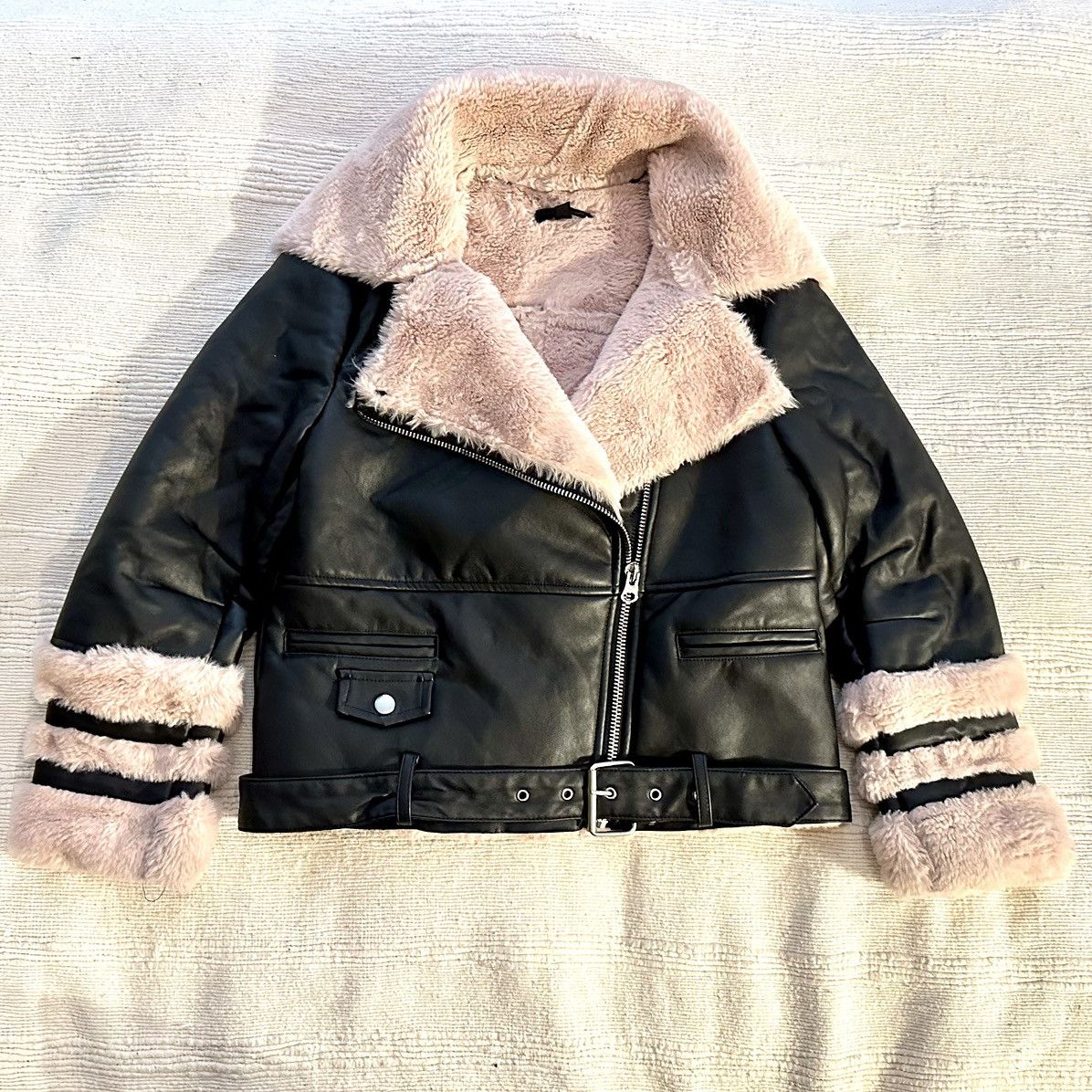 Missguided Missguided vegan leather and fur motor style jacket Size M / US 6-8 / IT 42-44 - 1 Thumbnail
