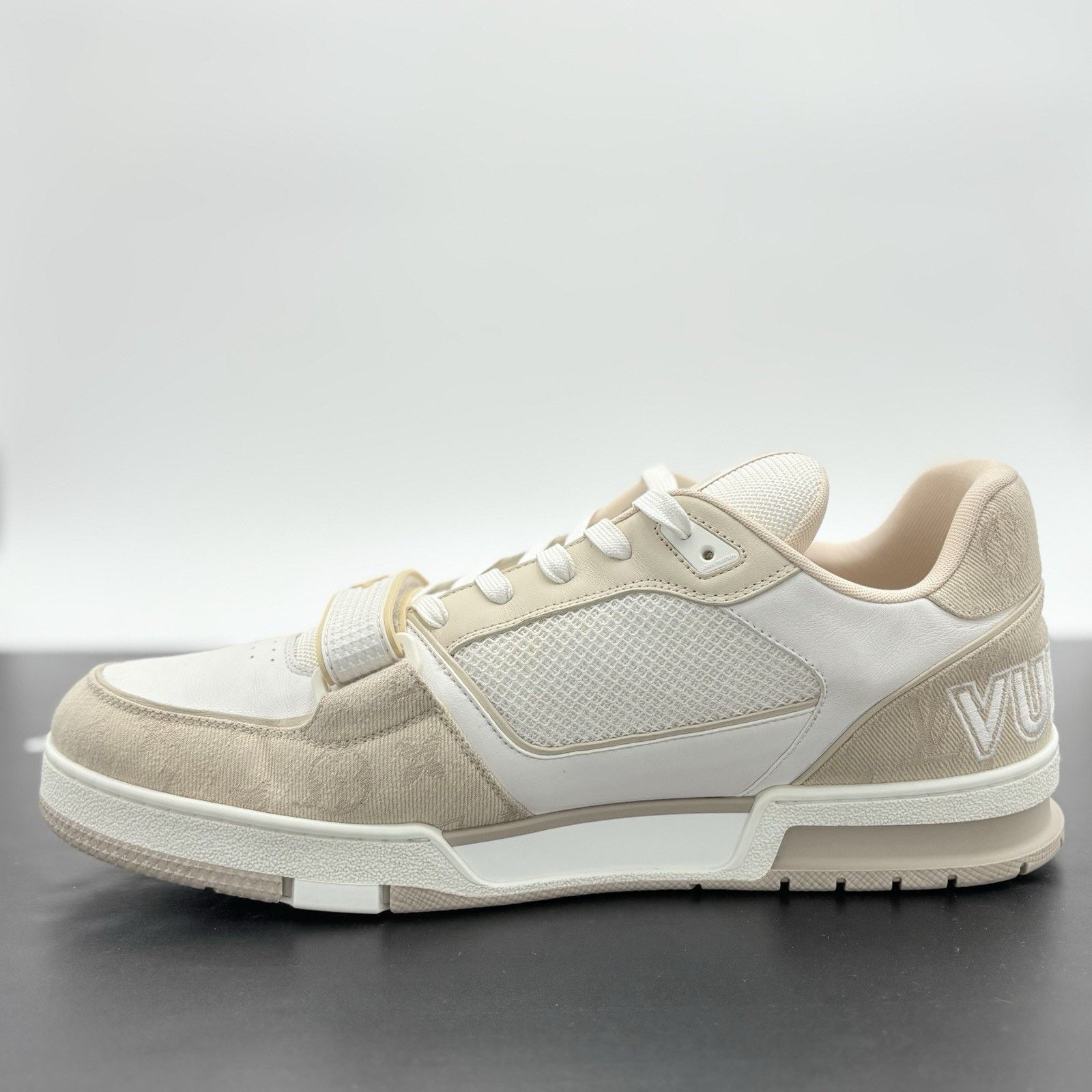 Louis Vuitton 13-13.5 Louis Vuitton Trainer Strap ' Beige ' | GREAT COND! Size US 13 / EU 46 - 4 Thumbnail