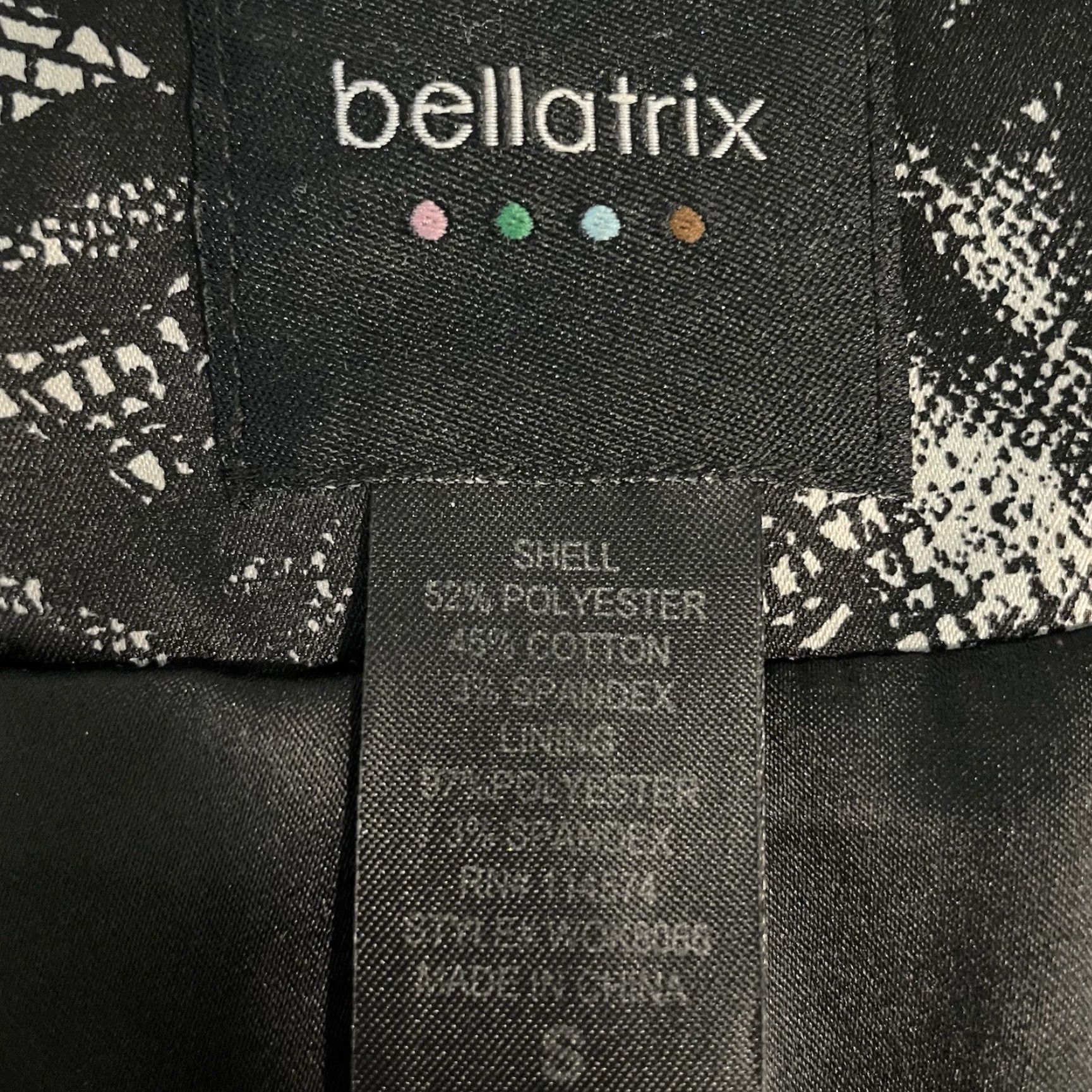 Vintage VINTAGE Bellatrix Black Lace Printed Lightweight Stretch Blazer Jacket Small S Button Size S / US 4 / IT 40 - 3 Thumbnail