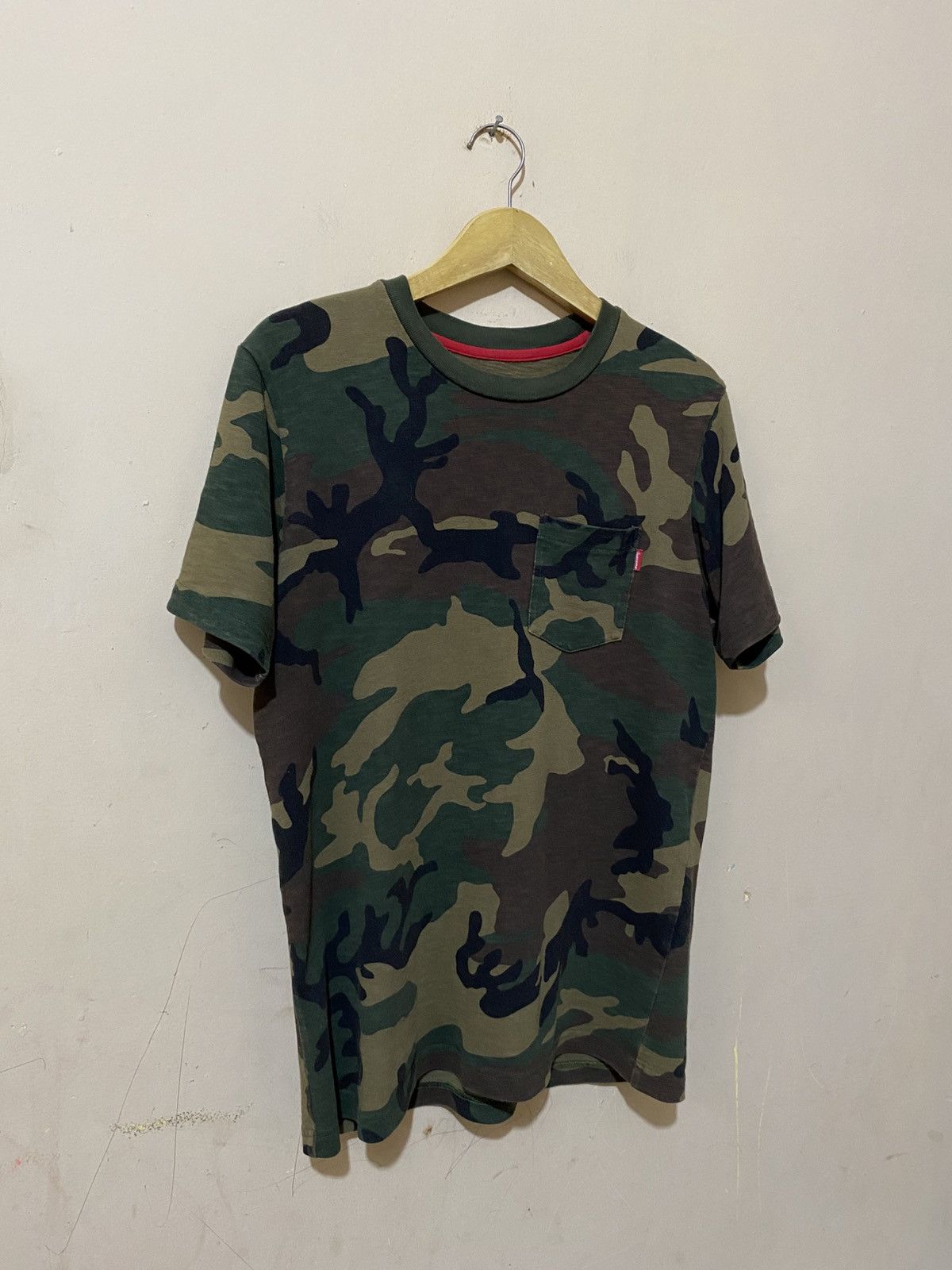 Supreme Supreme Army Camo Pocket Tee Size US S / EU 44-46 / 1 - 2 Thumbnail