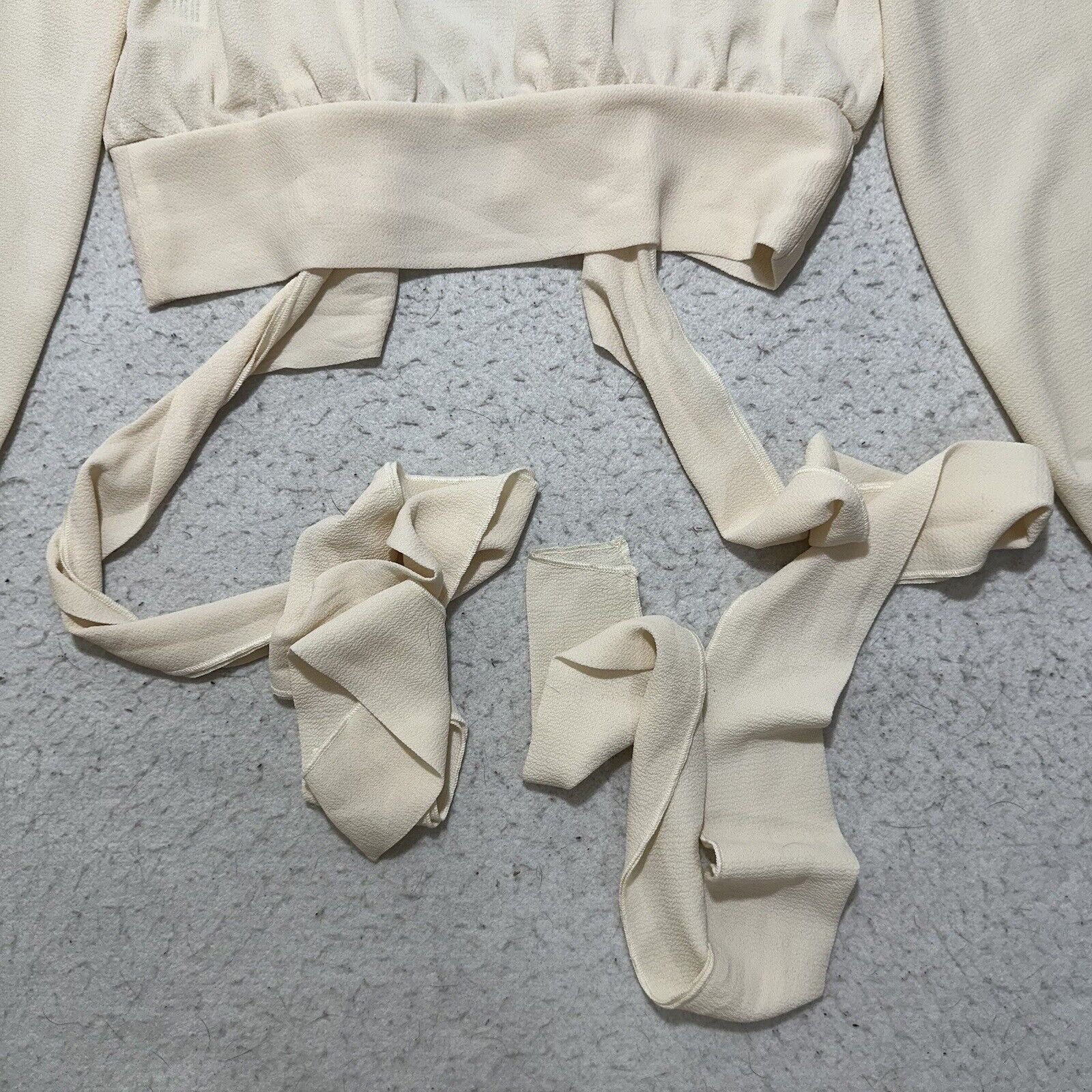 Other Fashion Nova Medium Little White Lies Top Tie Waist Blouse Size M / US 6-8 / IT 42-44 - 12 Thumbnail