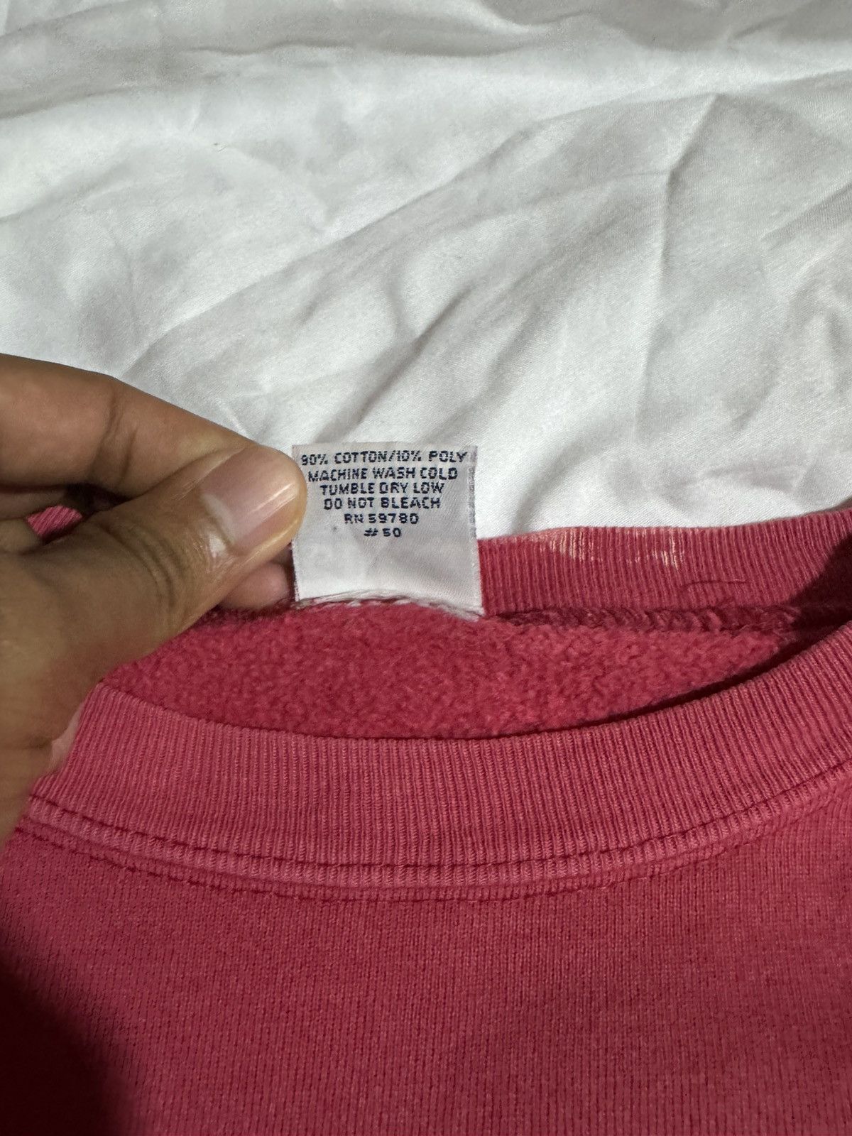 Guess Faded Red Vintage GUESS JEANS Sweatshirt Big Logo Size US M / EU 48-50 / 2 - 5 Thumbnail