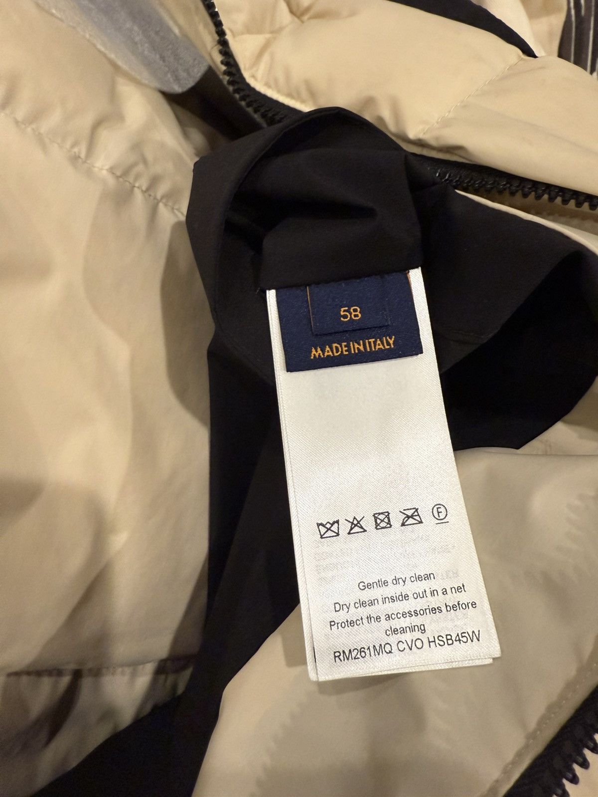 Louis Vuitton Placed Monogram Ecodown Blouson| LOUIS VUITTON COAT Size US XXL / EU 58 / 5 - 17 Thumbnail