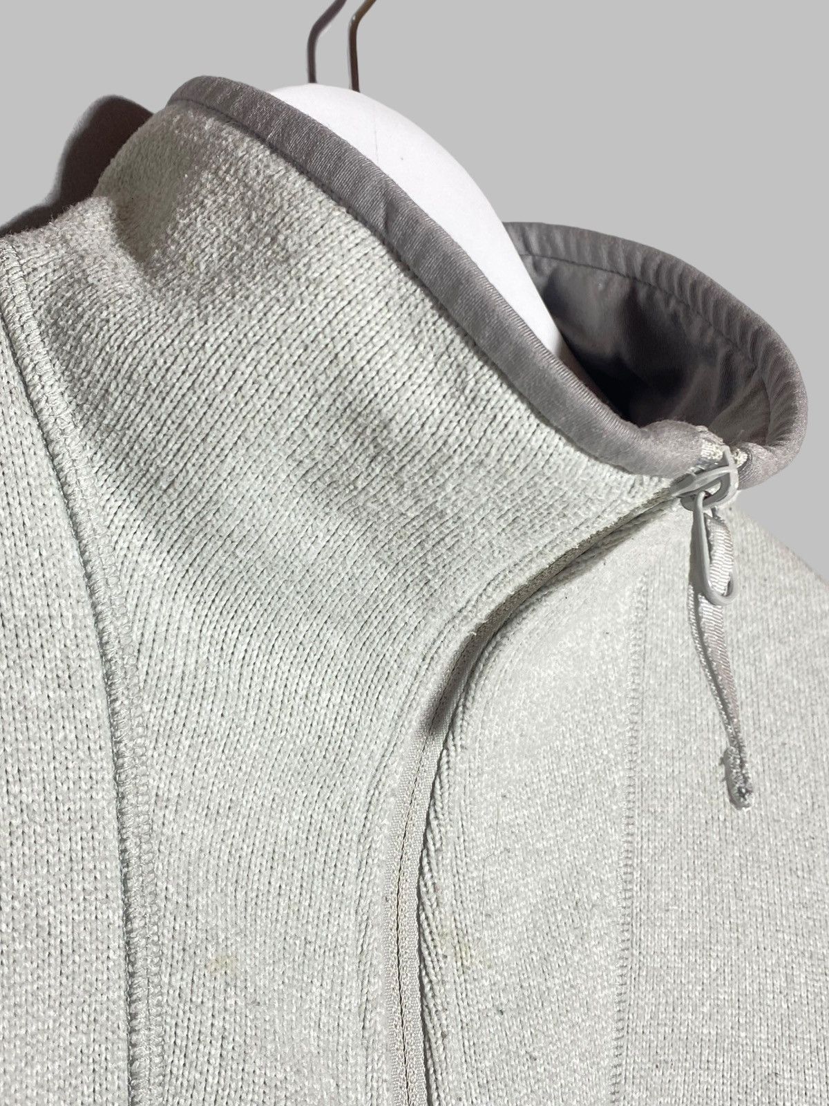 Arc'teryx 🔥 ARC’TERYX TECH FLEECE GORPCORE WORN WITH PAINT SPOTS 🔥 Size M / US 6-8 / IT 42-44 - 5 Thumbnail