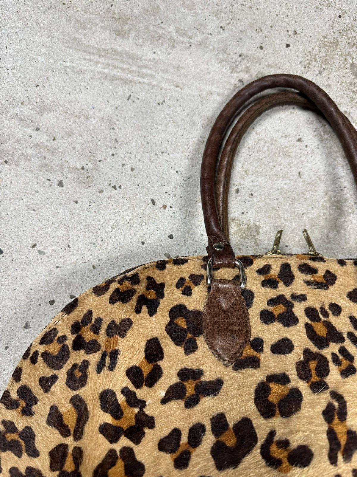 Japanese Brand Vintage 90s Leopard Print Fur & Leather Hand Bag Size ONE SIZE - 9 Thumbnail